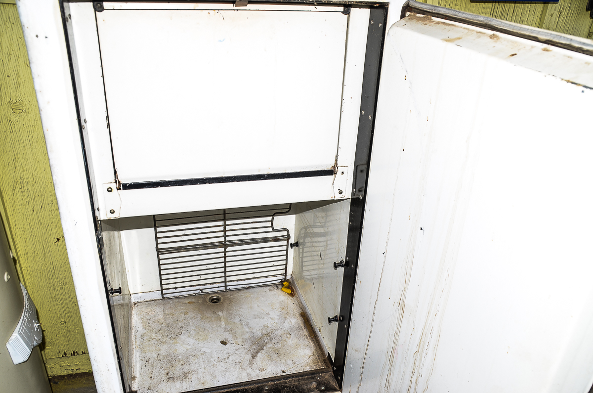 Vintage Ward Fridge/Ice Box