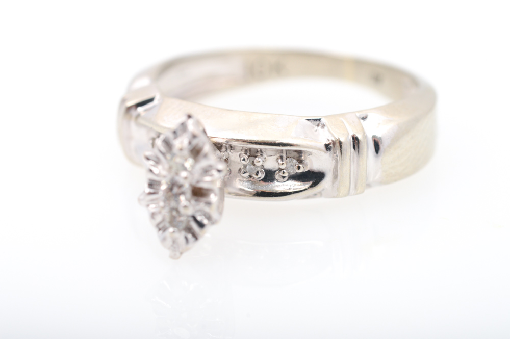 10K White Gold Diamond Wedding Set