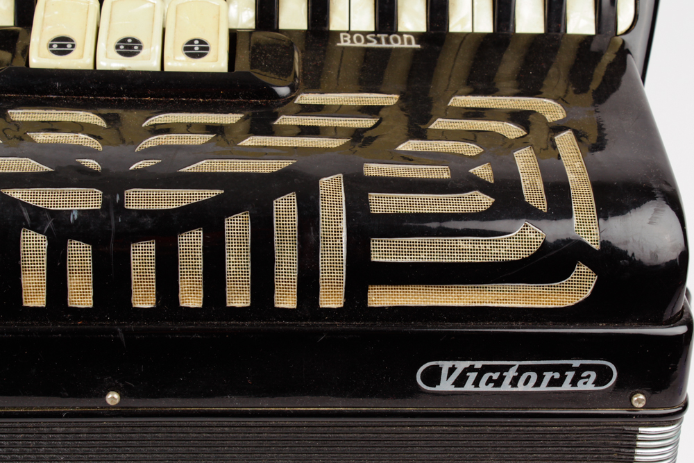 Tosi Music Company Victoria Accordion