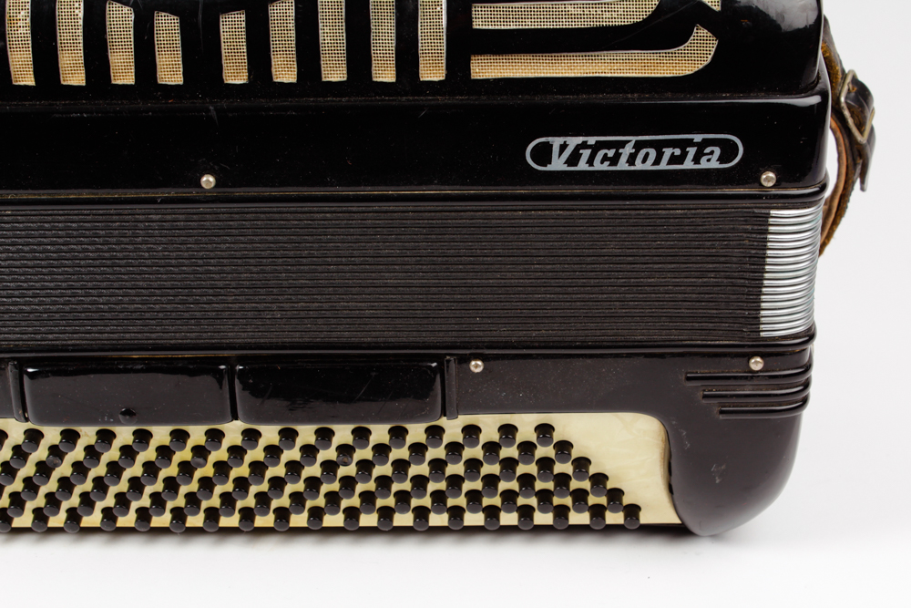 Tosi Music Company Victoria Accordion