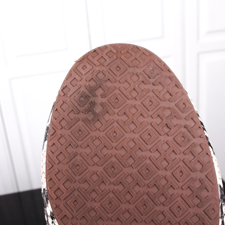 Tory Burch Flats with Snakeskin Print