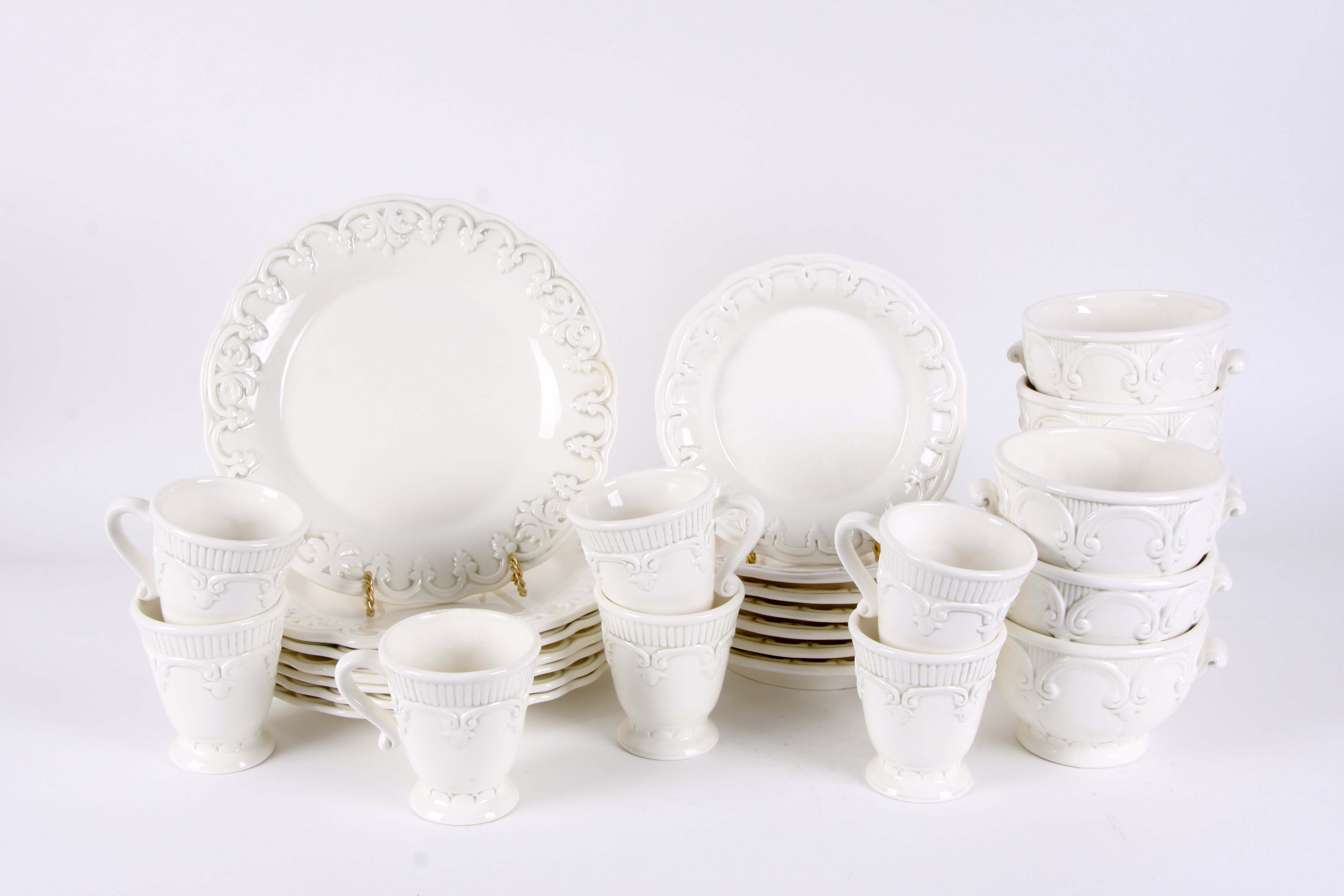 Dinnerware Collection by the Cellar