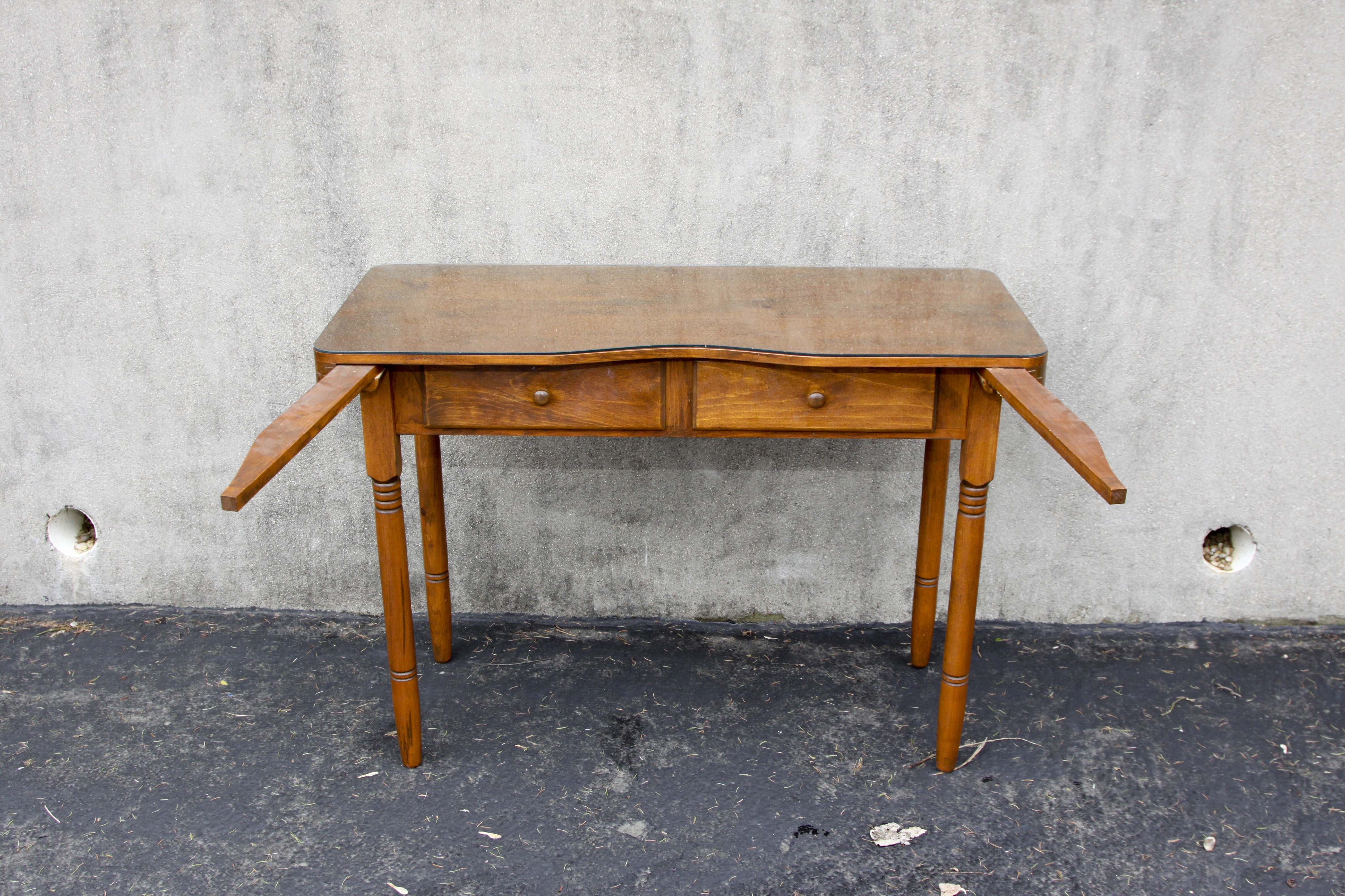 Vintage Wooden Vanity