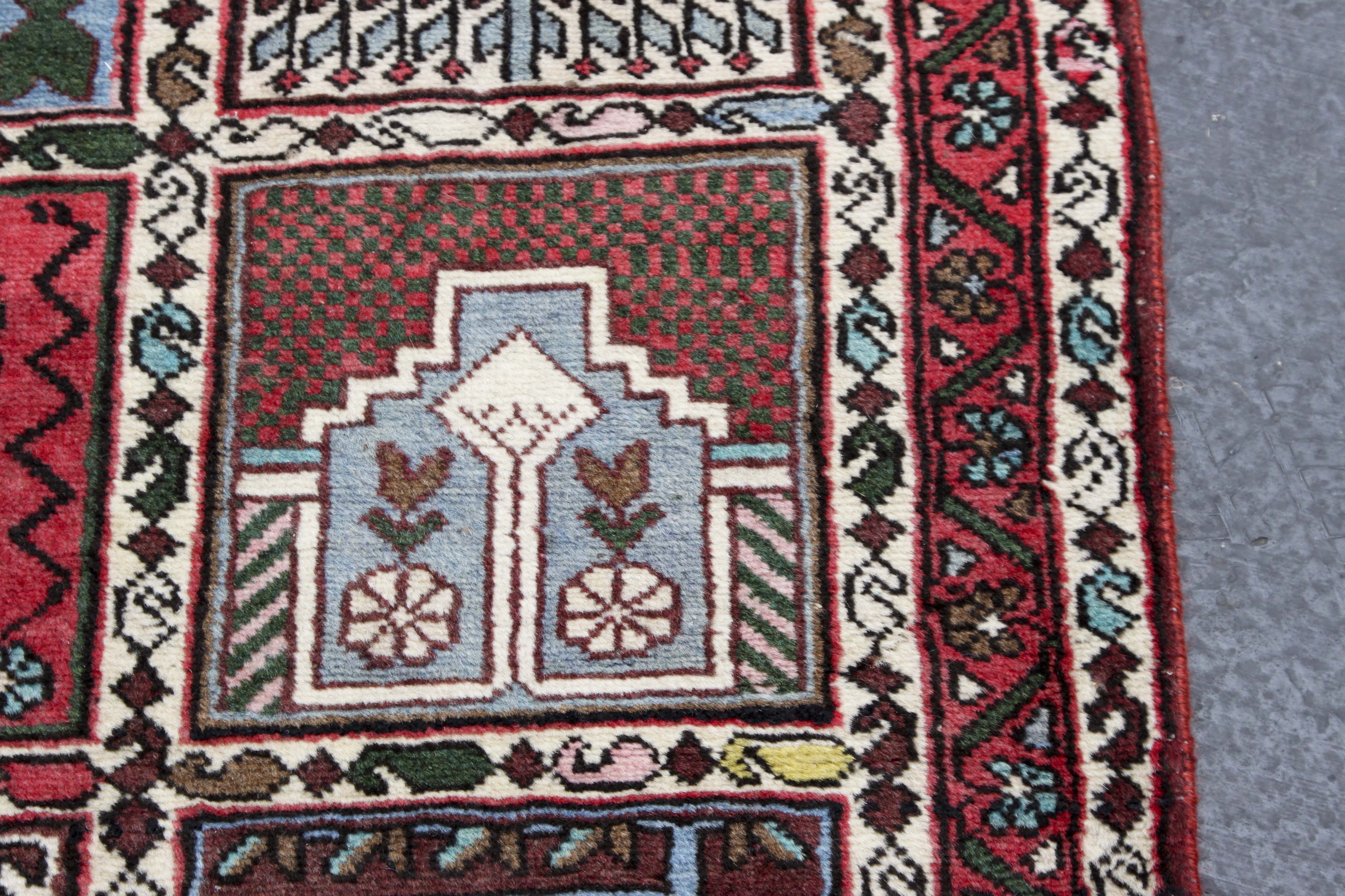 Hand-Knotted Bakhtiari Wool Area Rug