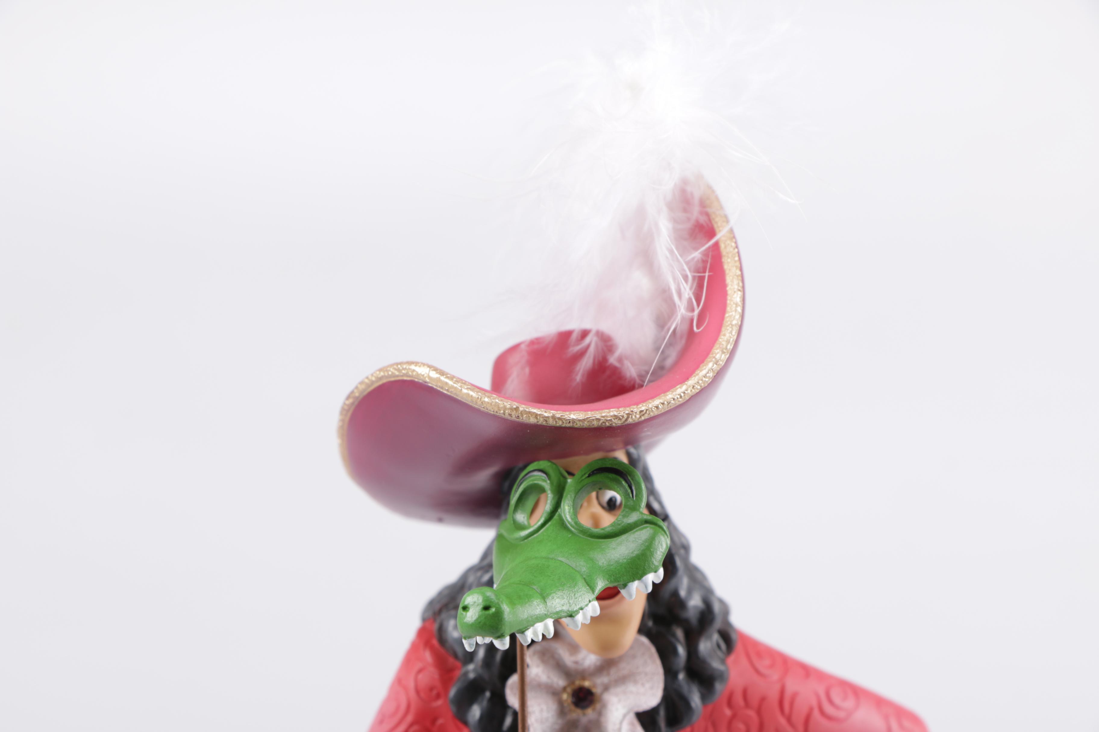 Disney Showcase Couture de Force Figurines