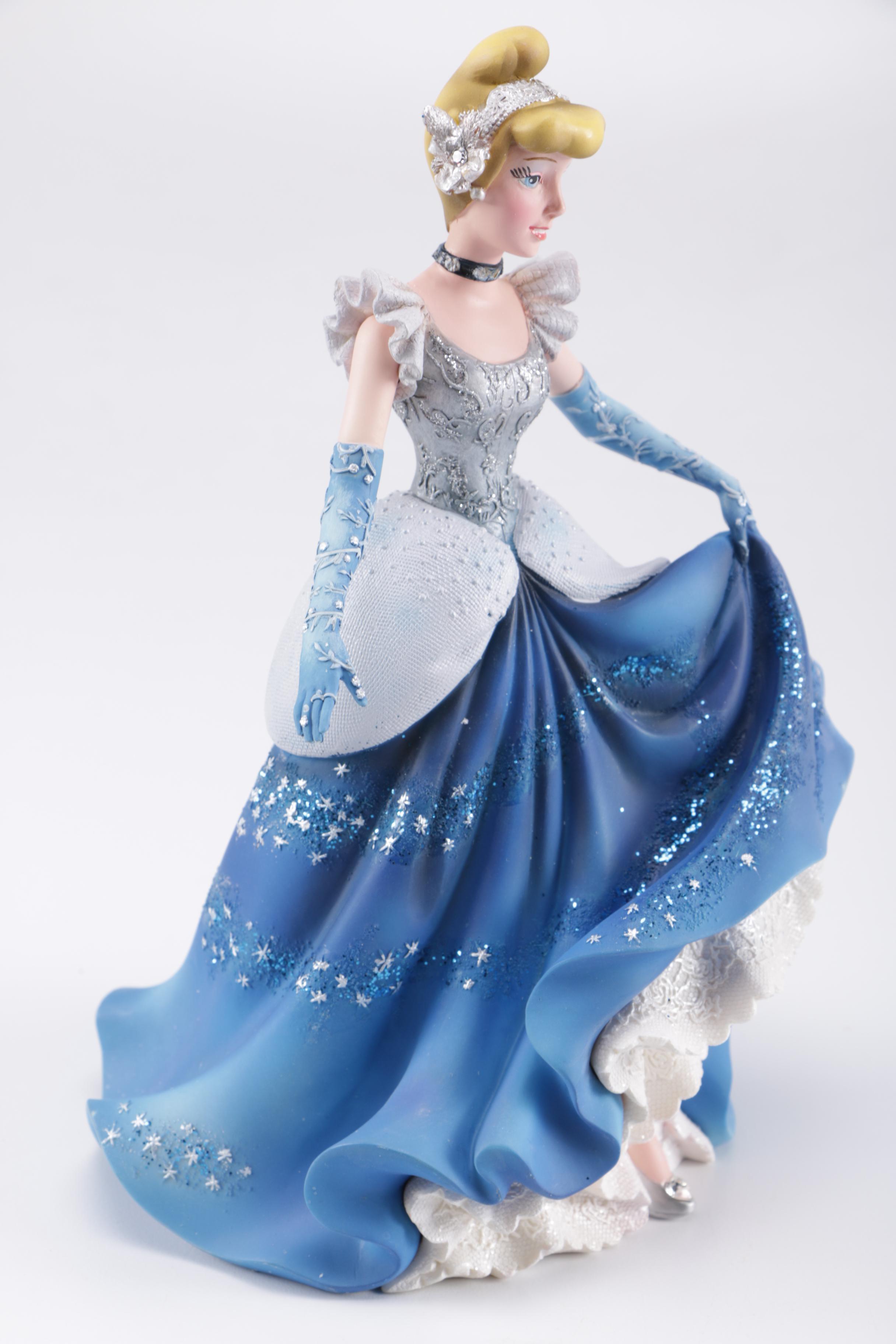 Disney Showcase Couture de Force Figurines