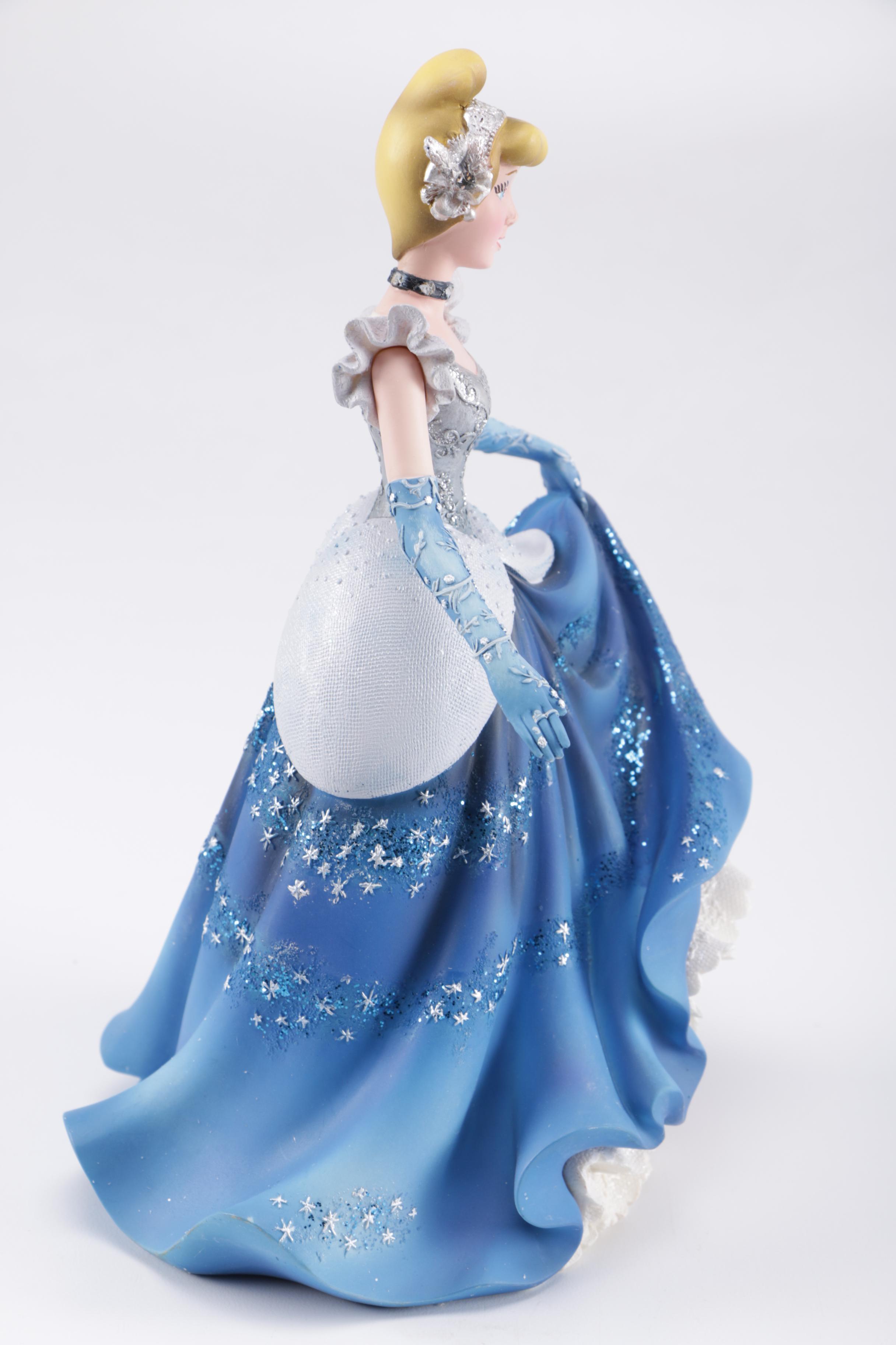 Disney Showcase Couture de Force Figurines