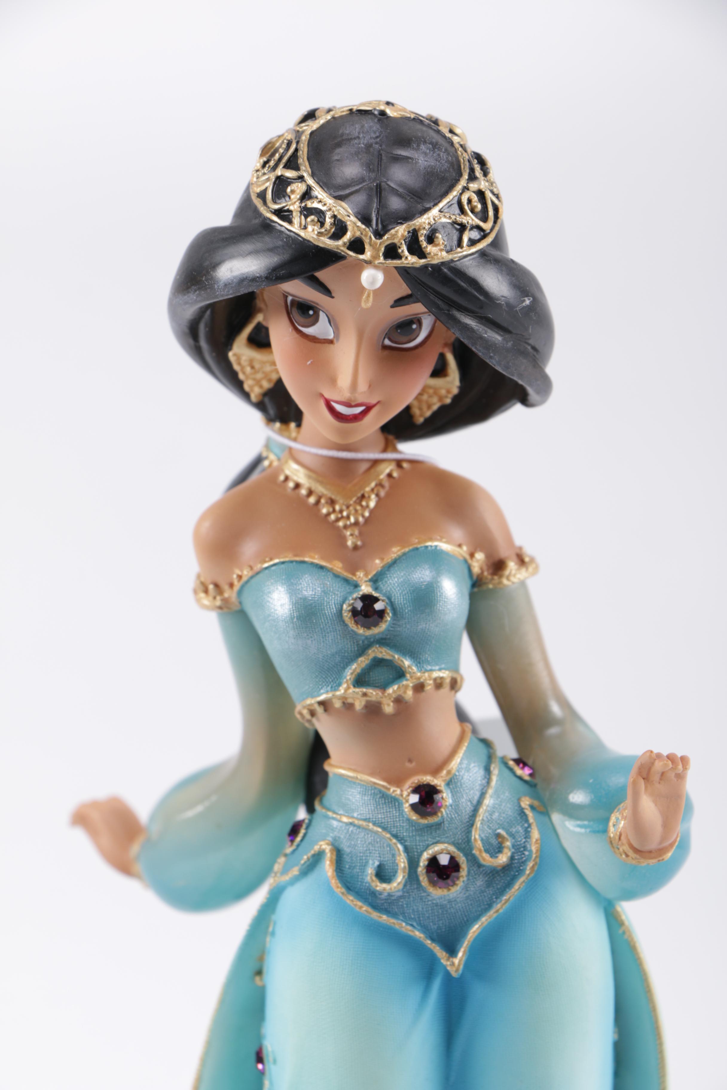 Disney Showcase Couture de Force Figurines