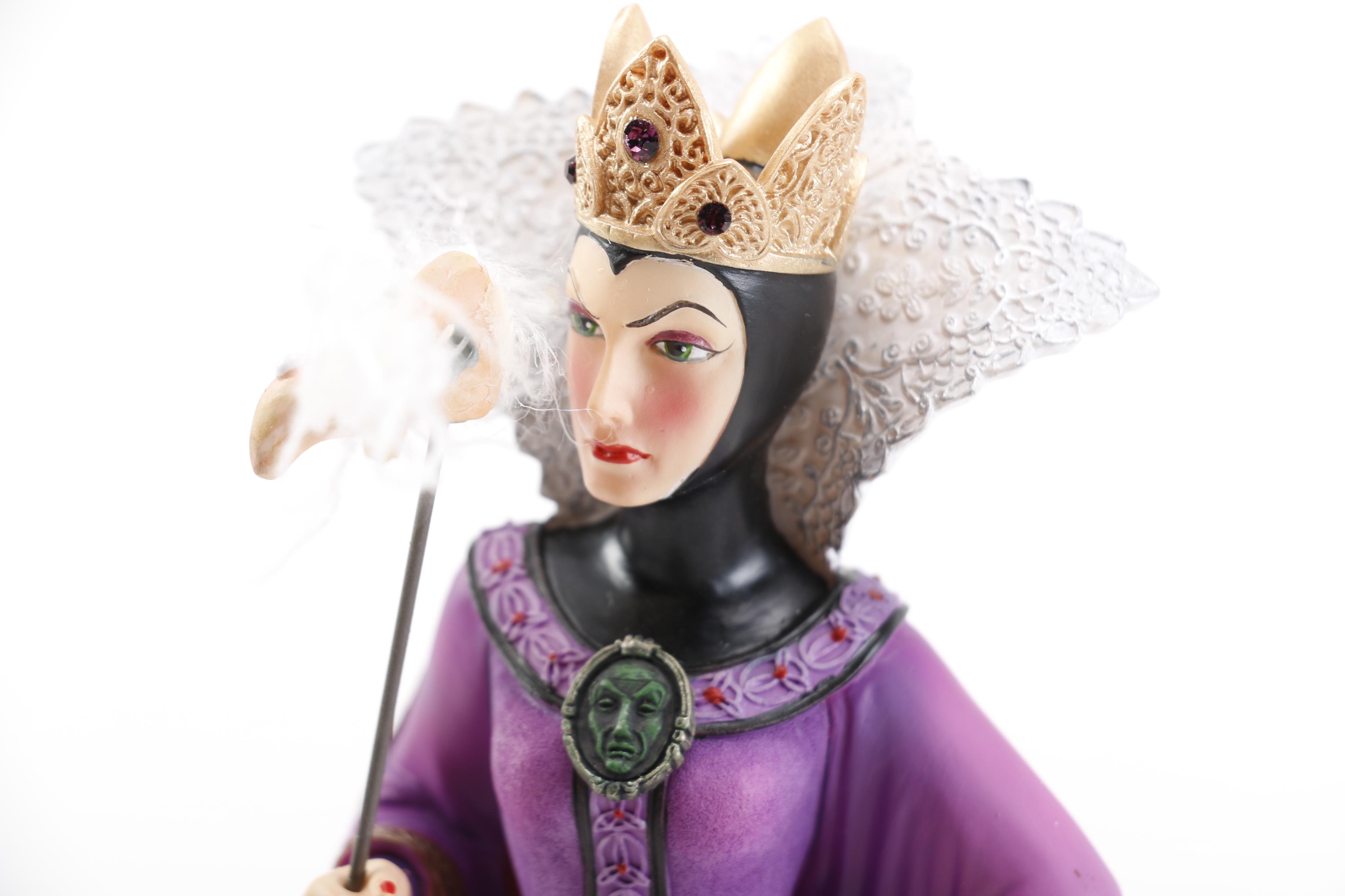 Disney Showcase "Couture de Force" Figurines