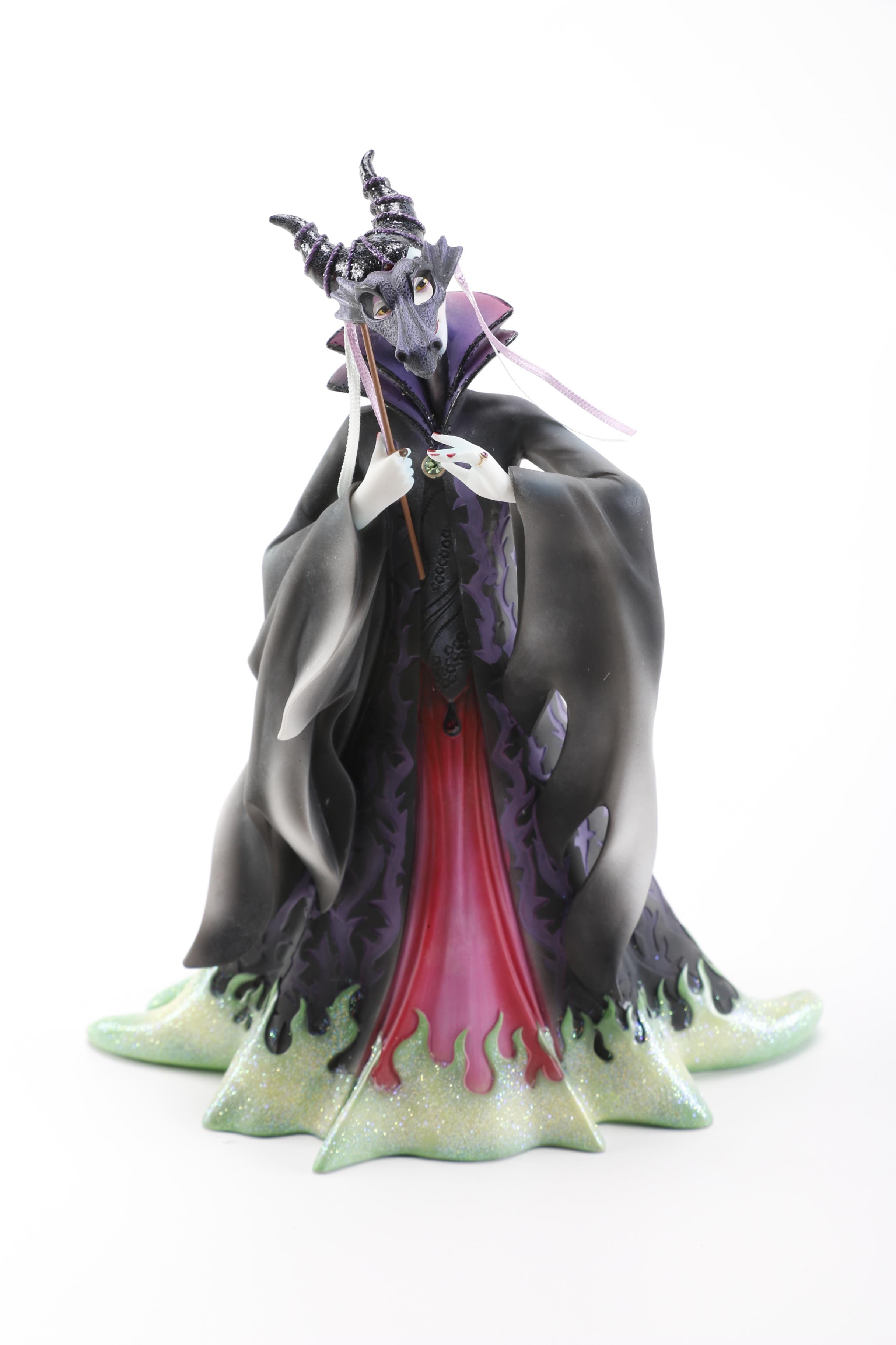 Disney Showcase "Couture de Force" Figurines