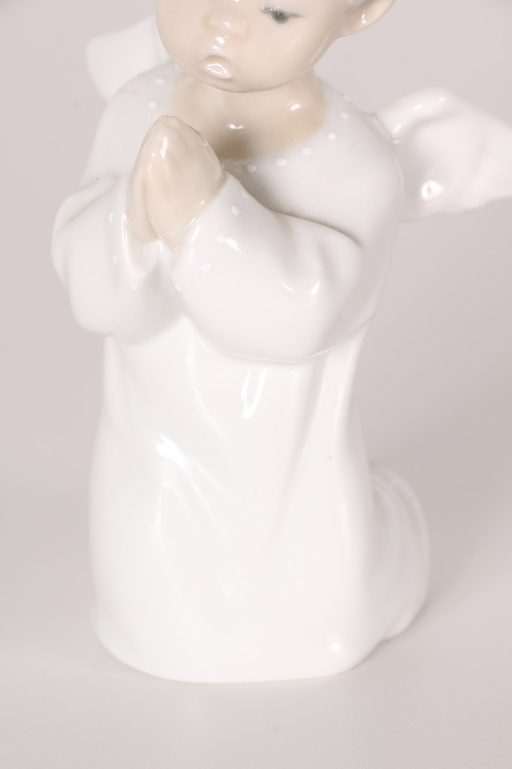 Lladró "Angel Praying" Porcelain Figurine
