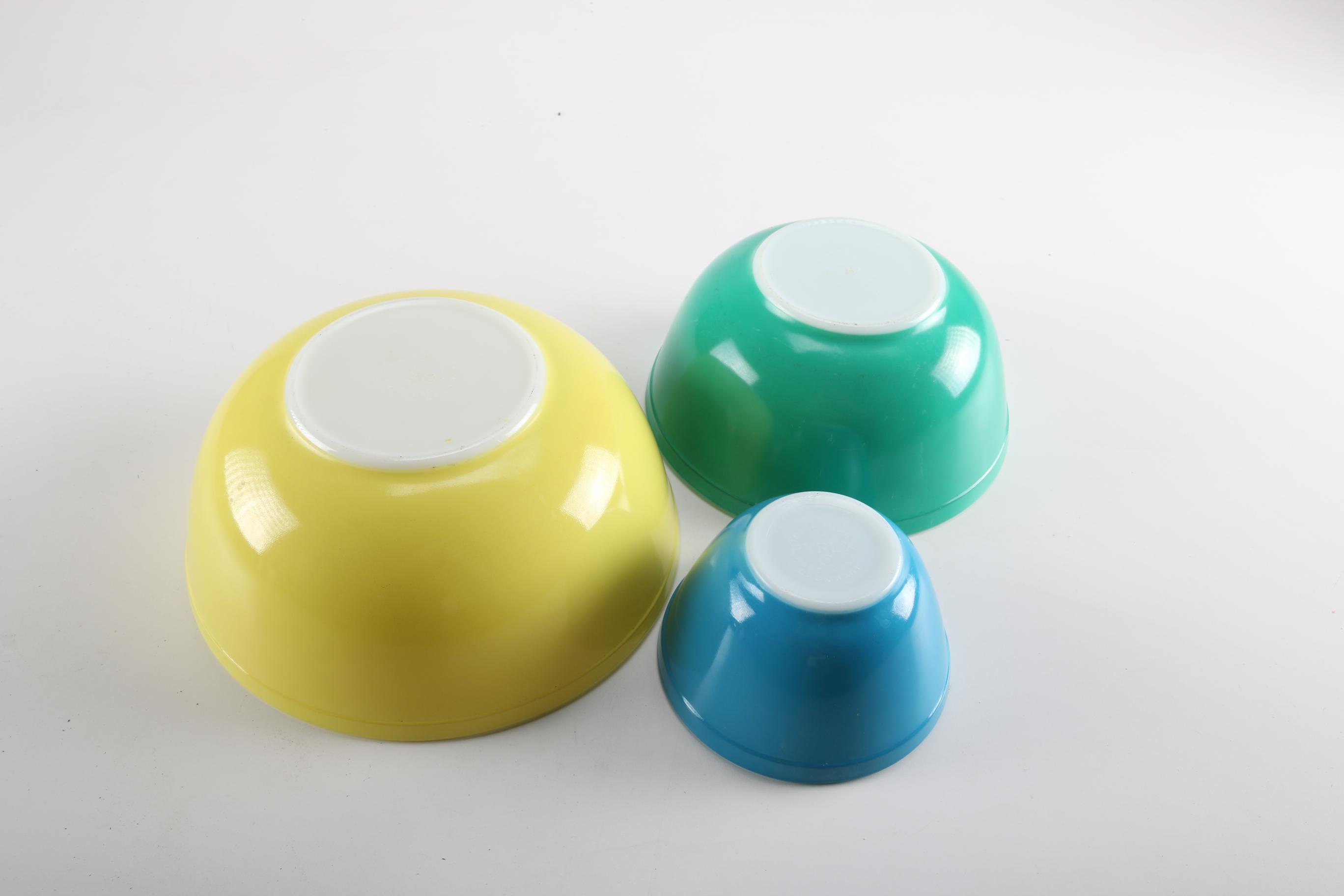 Pyrex Mixing Bowls