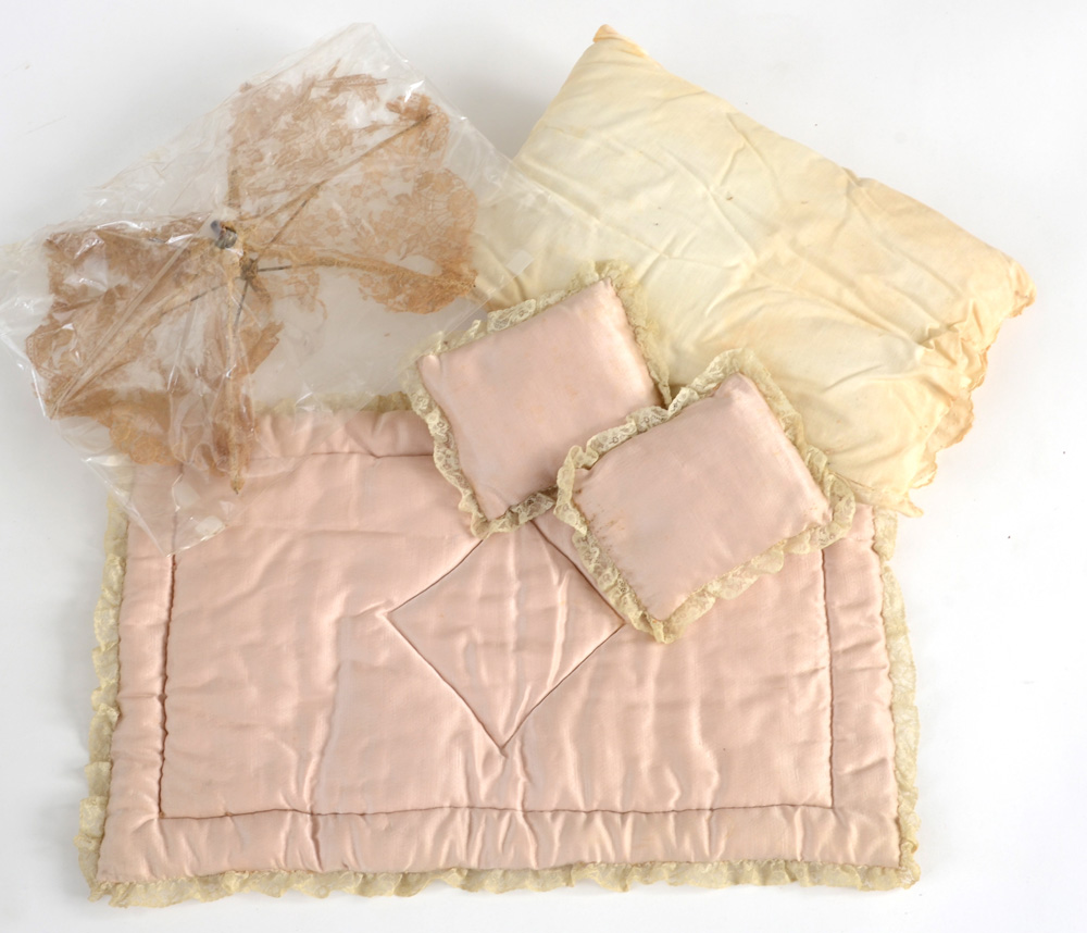 Victorian Wicker Baby Stoller