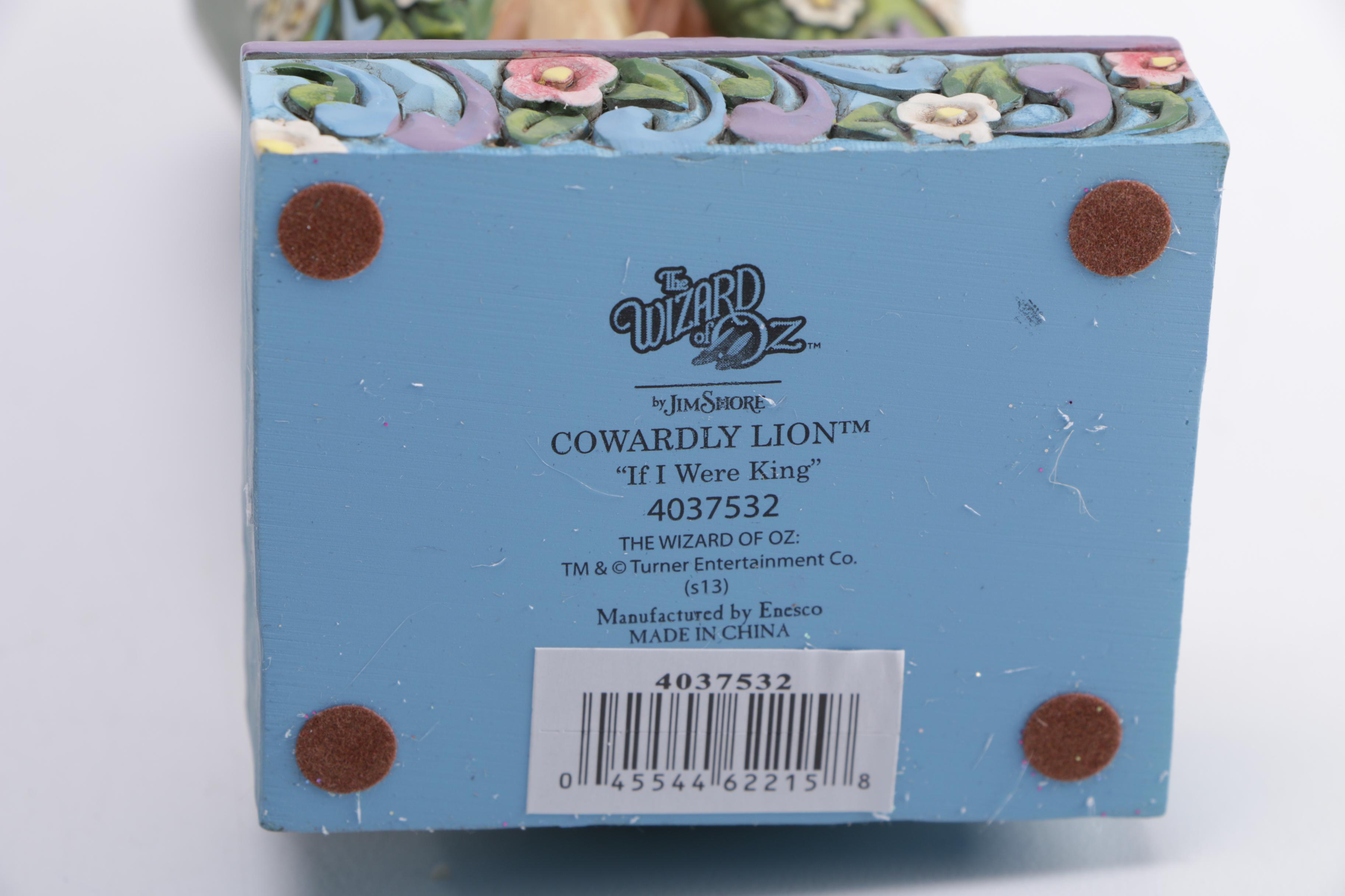 Disney's the Wizard of Oz and Gone with the Wind Figurines