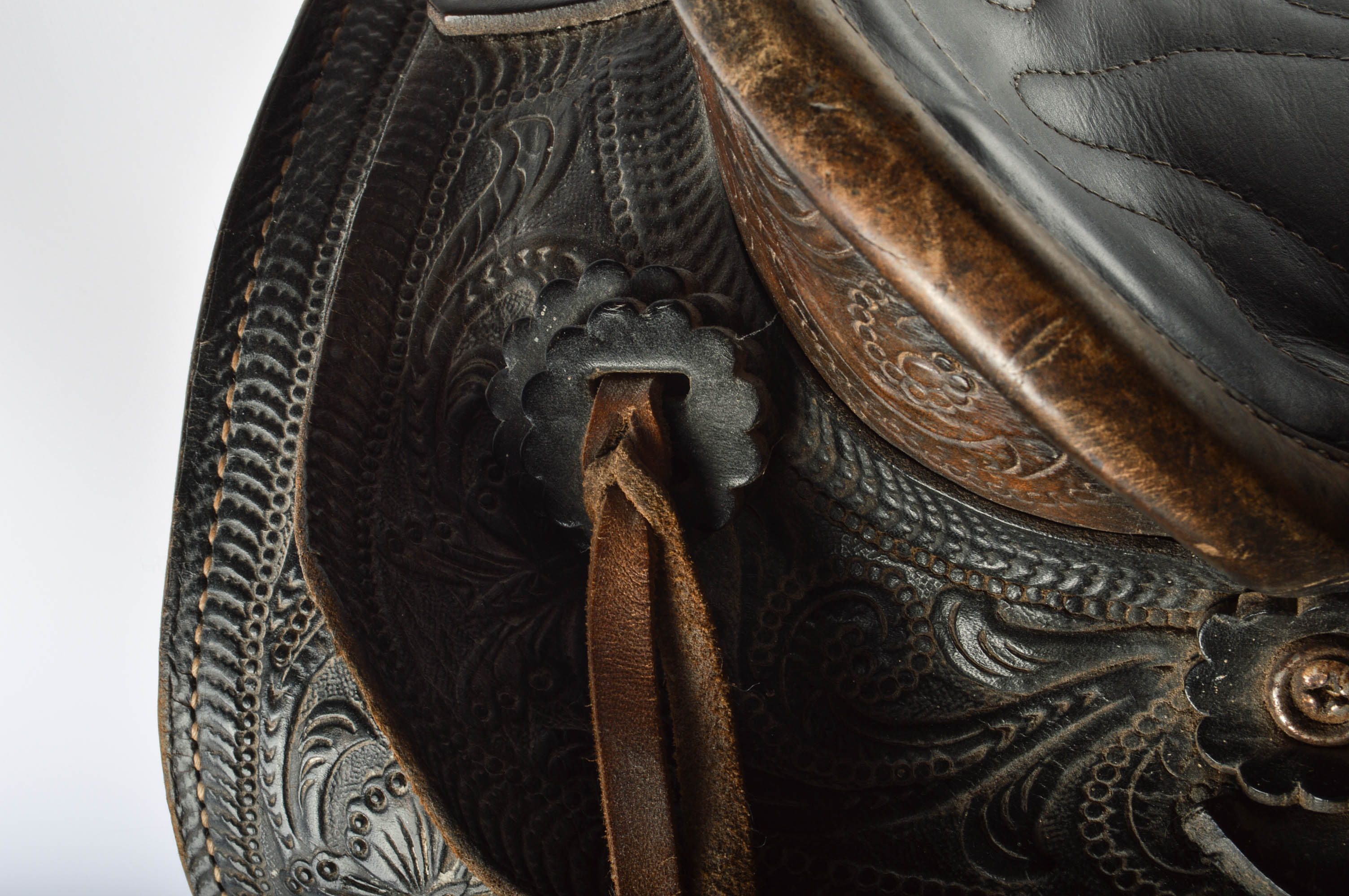 Vintage Children's Western Saddle and Lasso