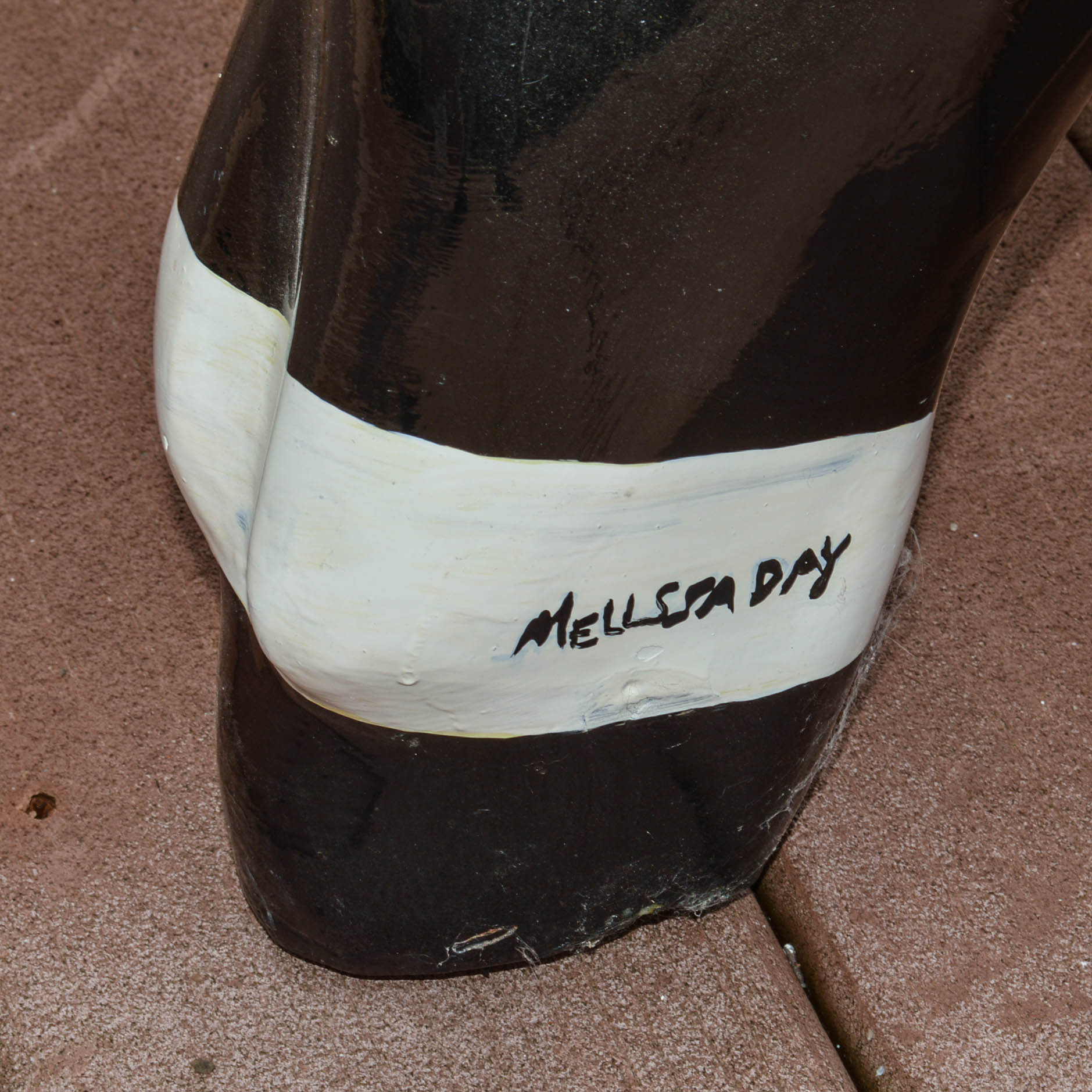 Cincinnati's "Big Pig Gig" Pig Sculpture "Get The Blues" Pig