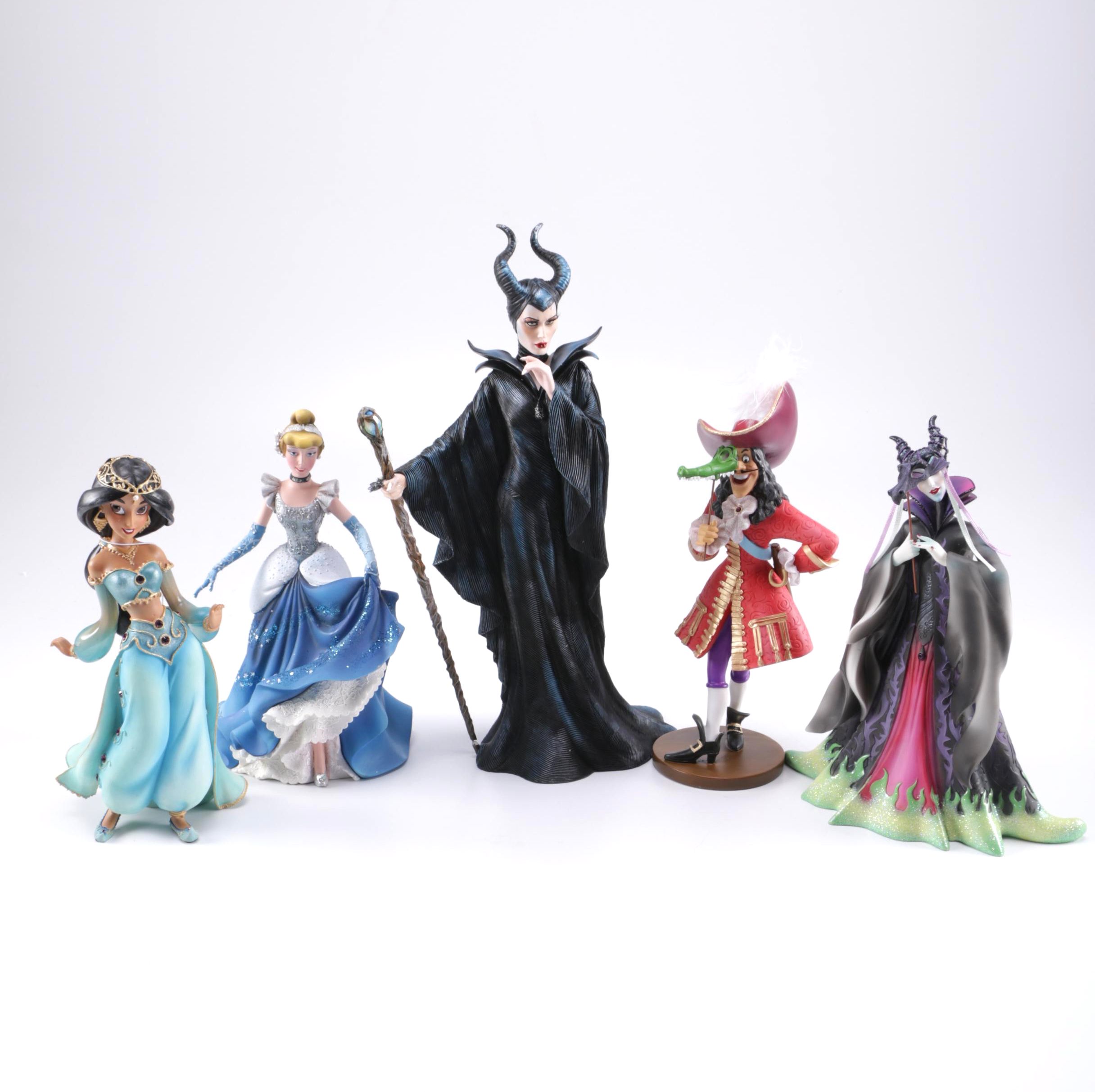 Disney Showcase Couture de Force Figurines