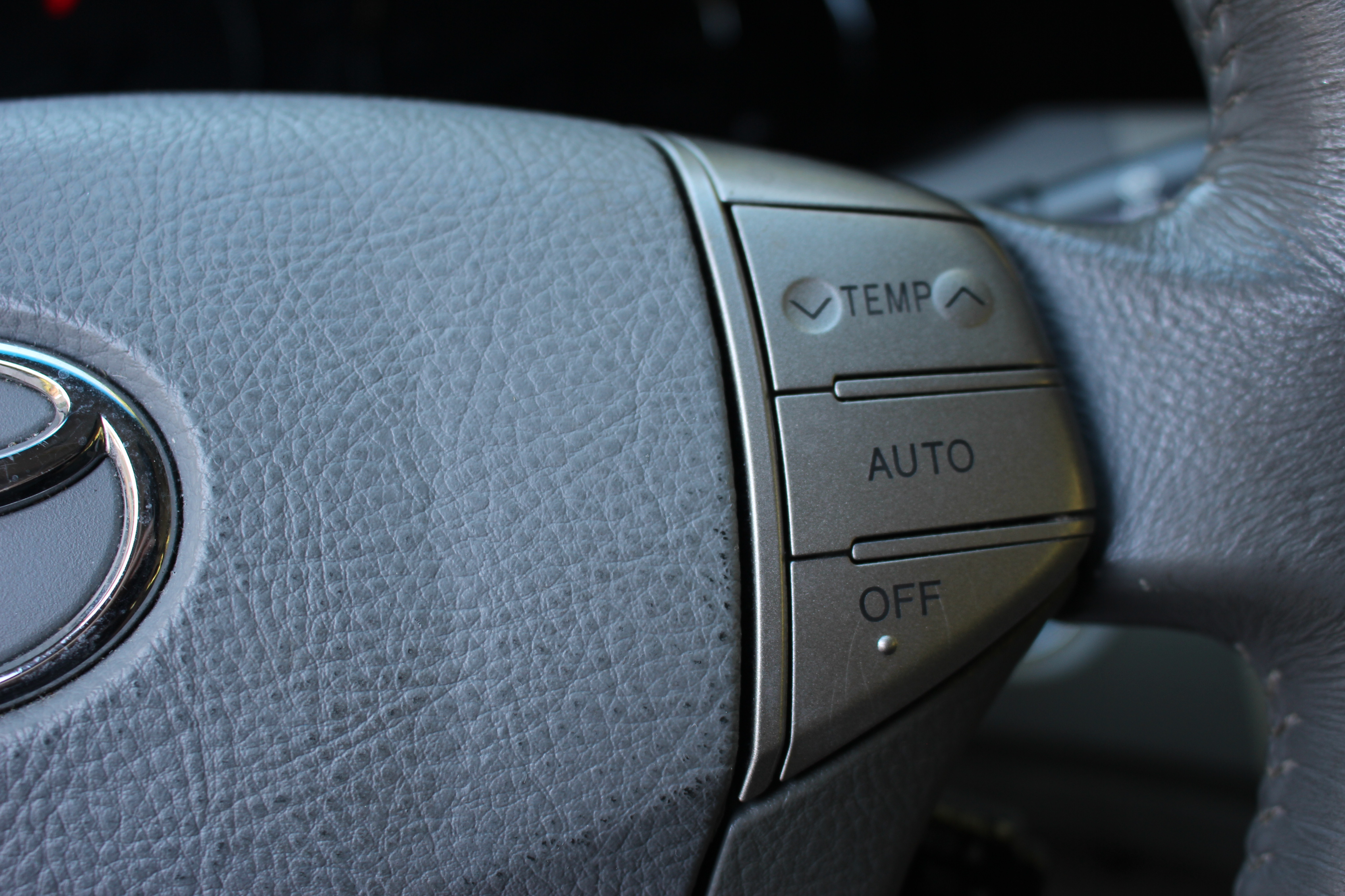2006 Light Blue Toyota Avalon Sedan