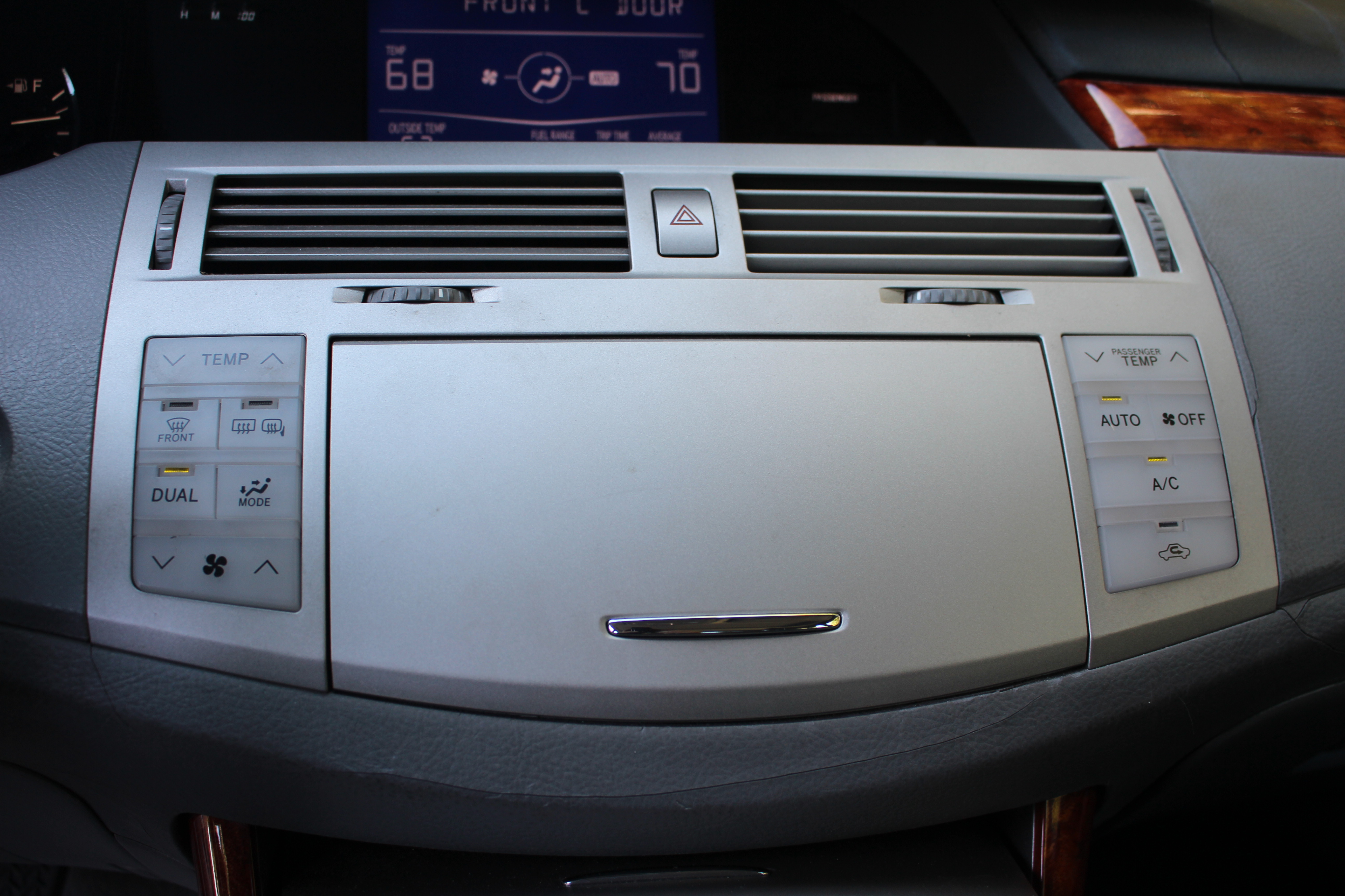 2006 Light Blue Toyota Avalon Sedan