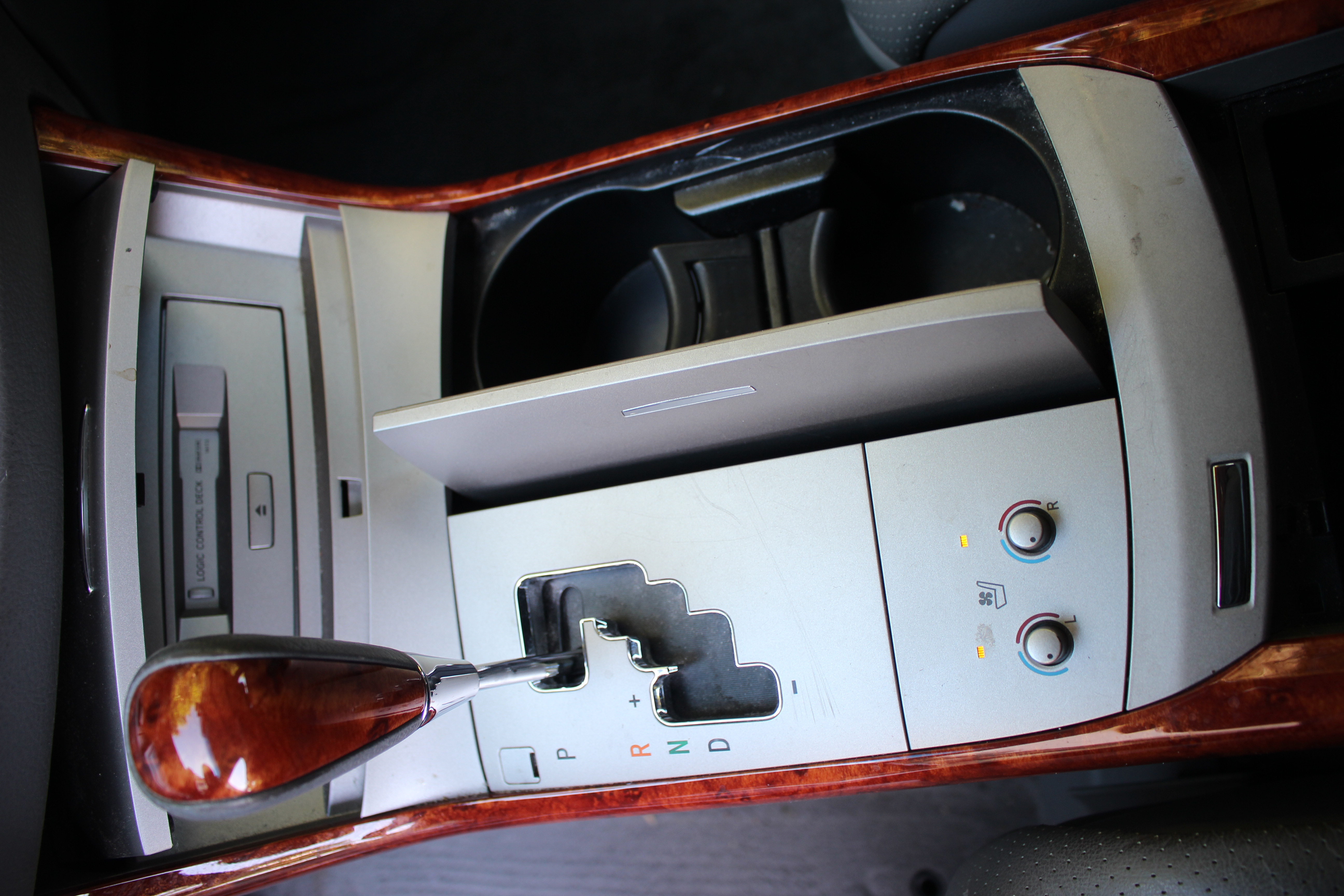 2006 Light Blue Toyota Avalon Sedan