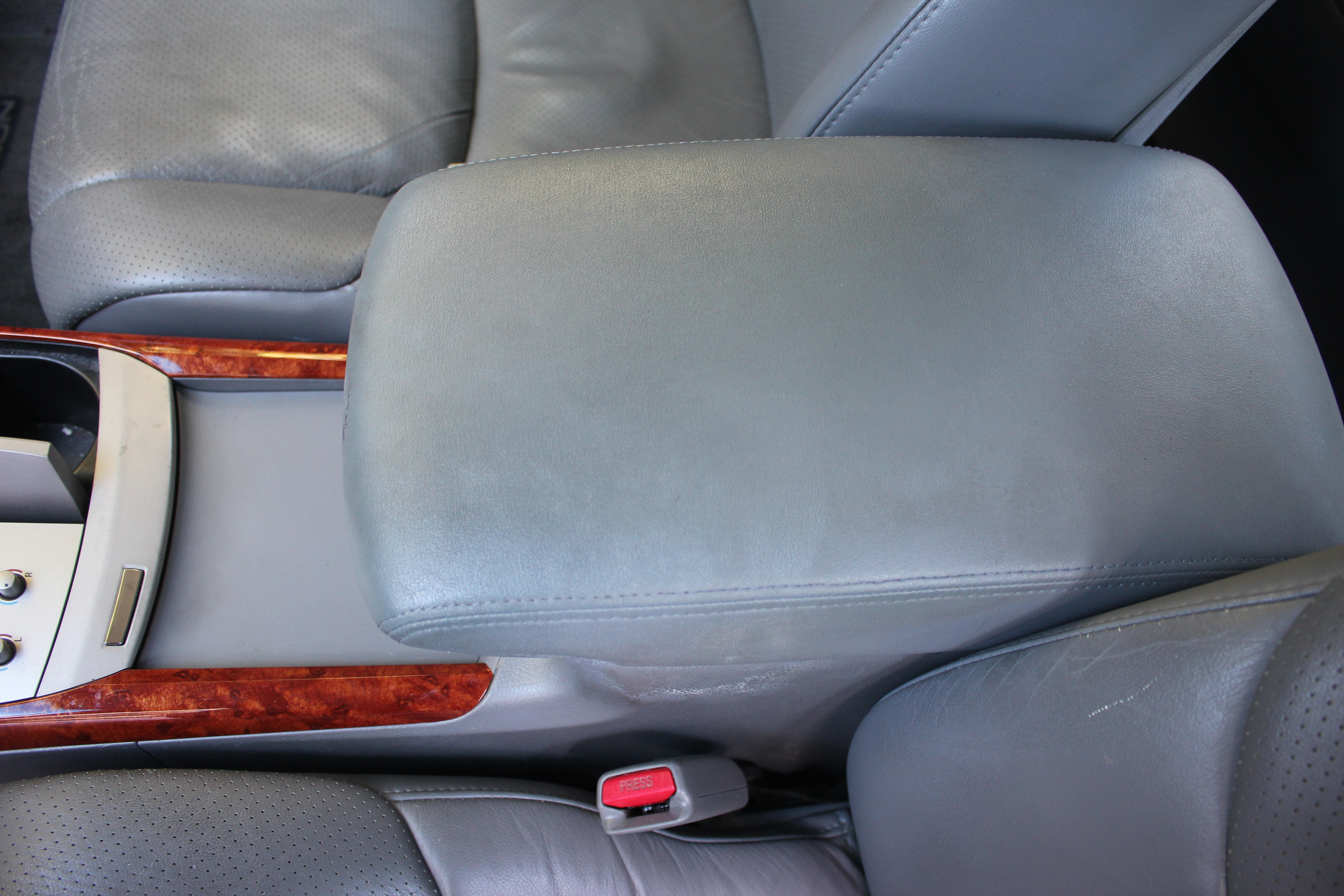 2006 Light Blue Toyota Avalon Sedan