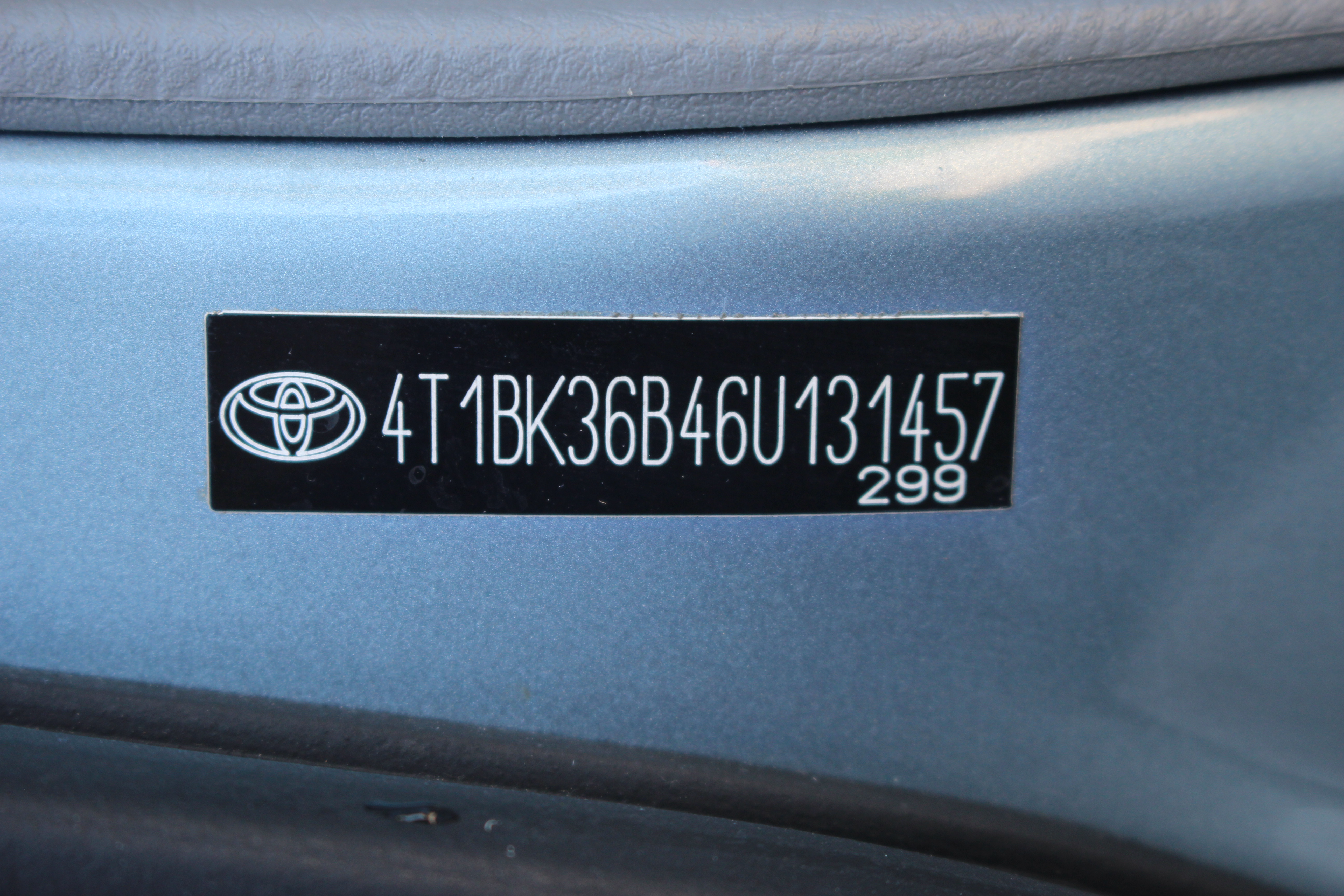 2006 Light Blue Toyota Avalon Sedan