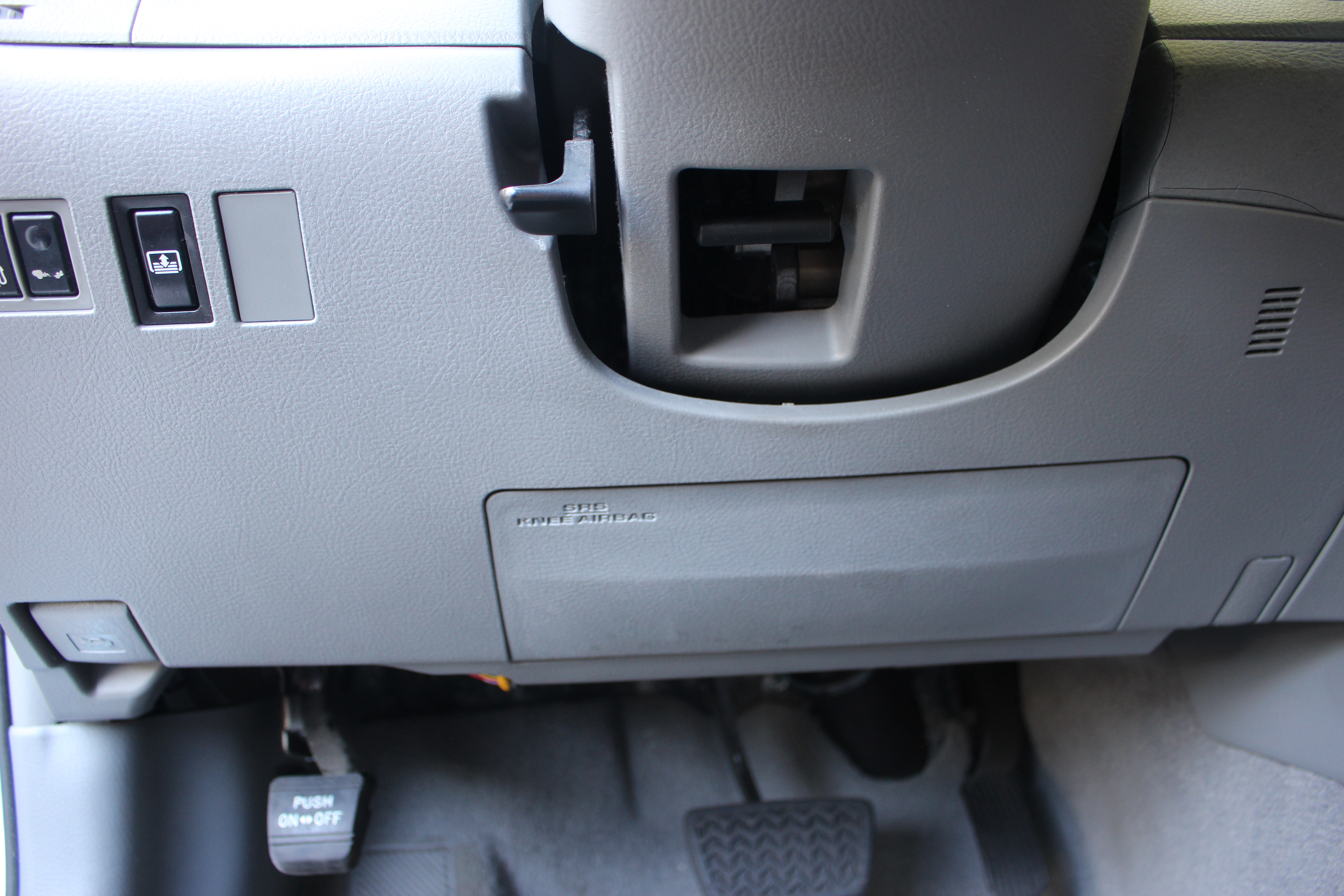 2006 Light Blue Toyota Avalon Sedan