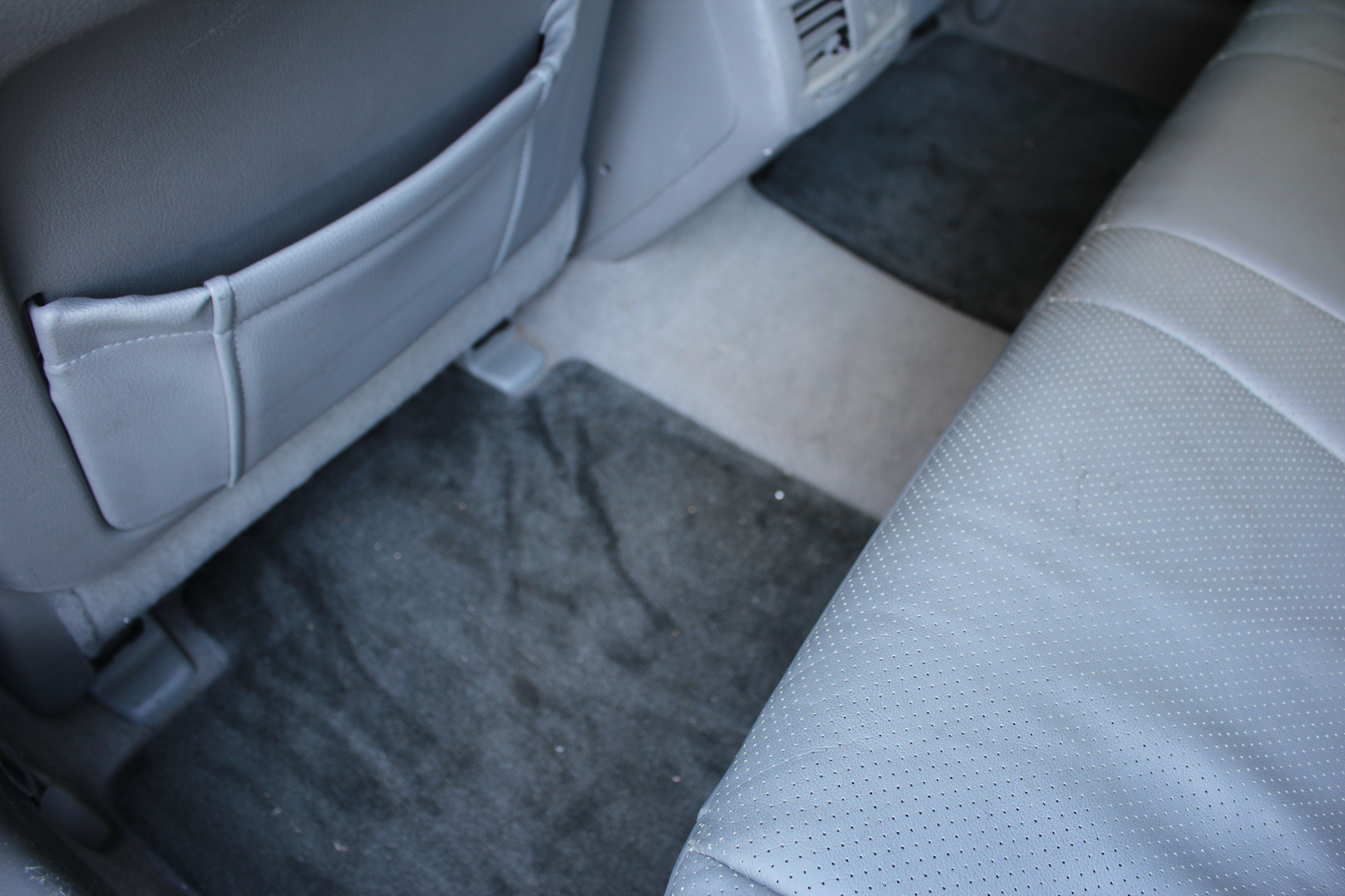 2006 Light Blue Toyota Avalon Sedan