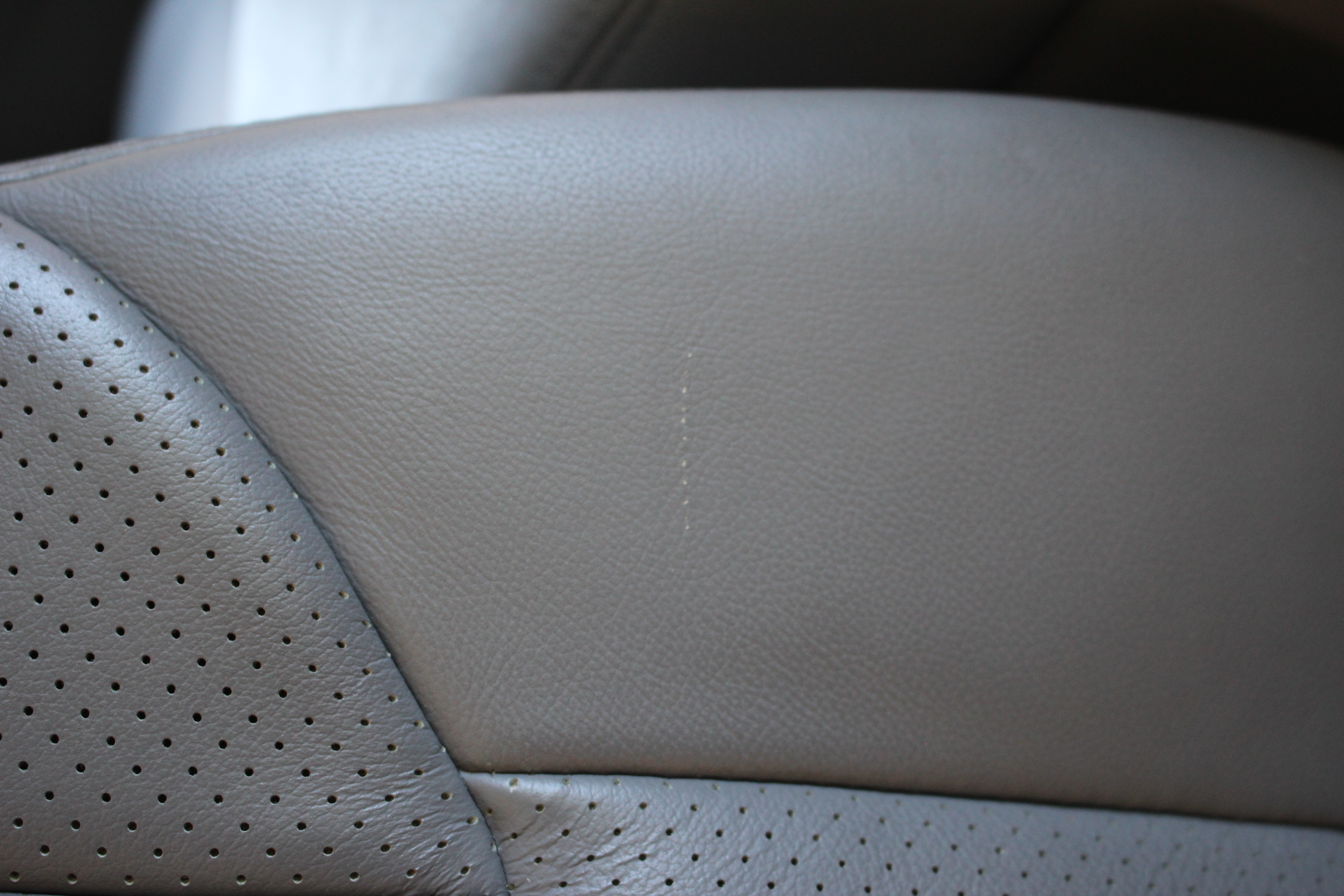 2006 Light Blue Toyota Avalon Sedan