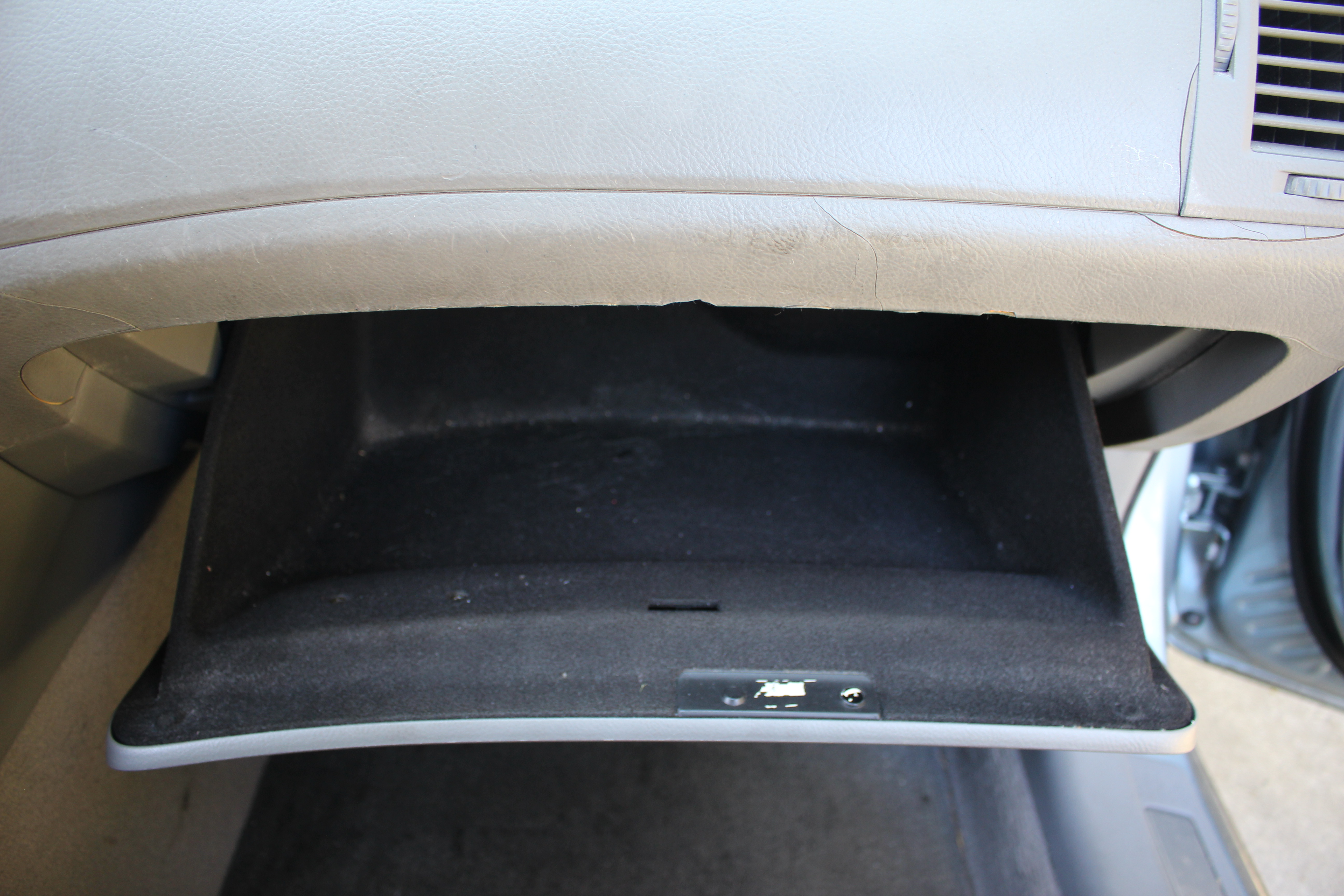 2006 Light Blue Toyota Avalon Sedan