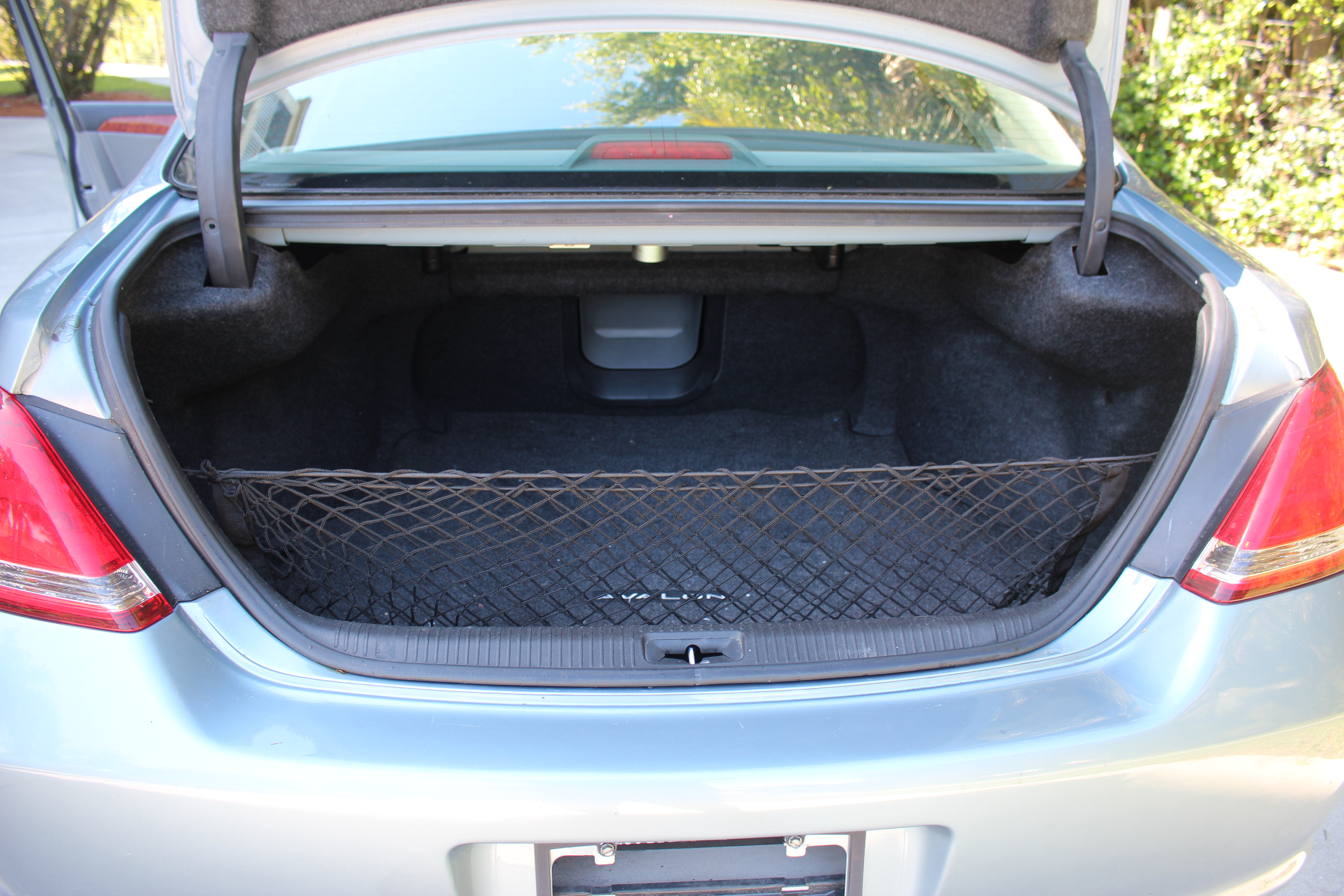 2006 Light Blue Toyota Avalon Sedan