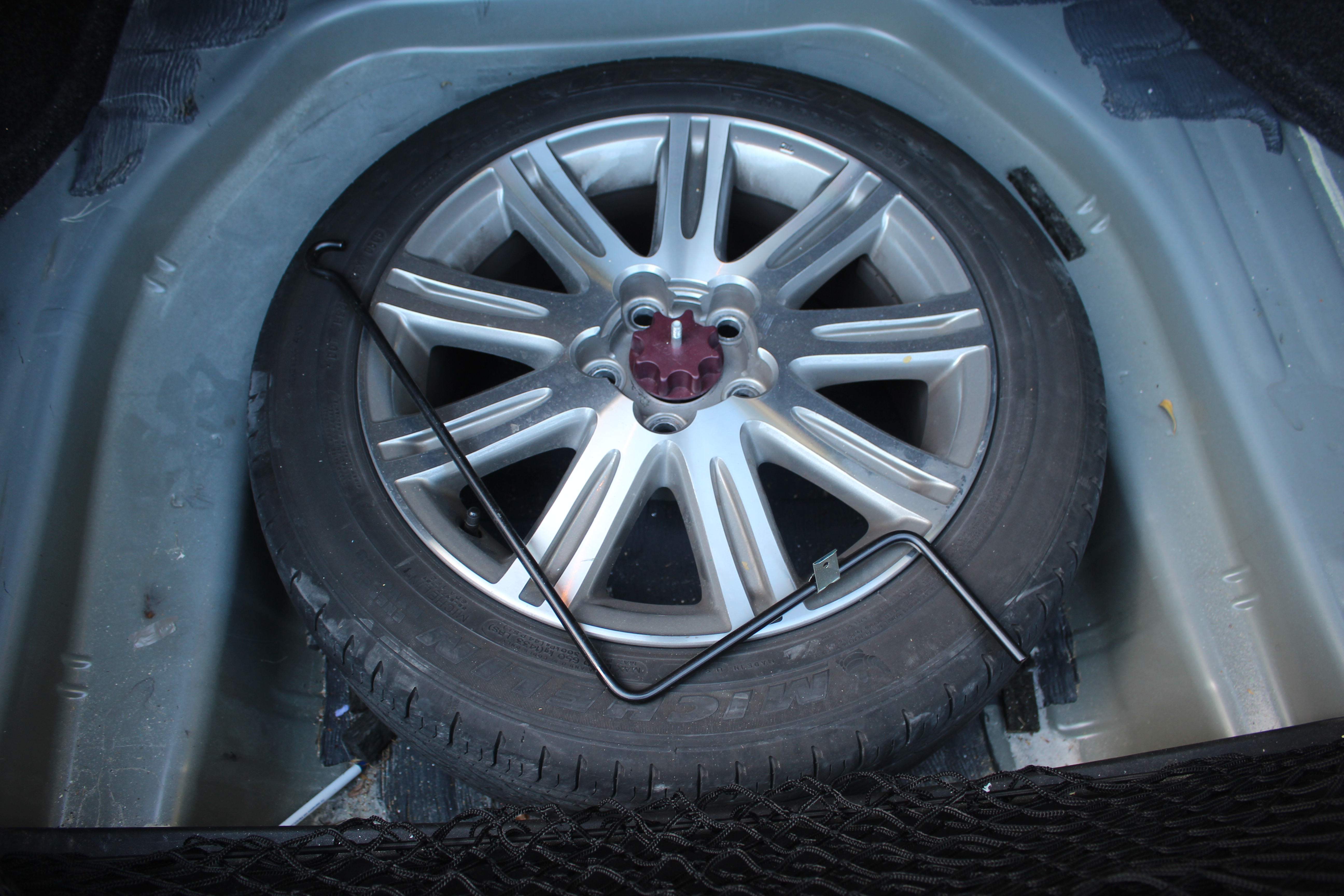 2006 Light Blue Toyota Avalon Sedan