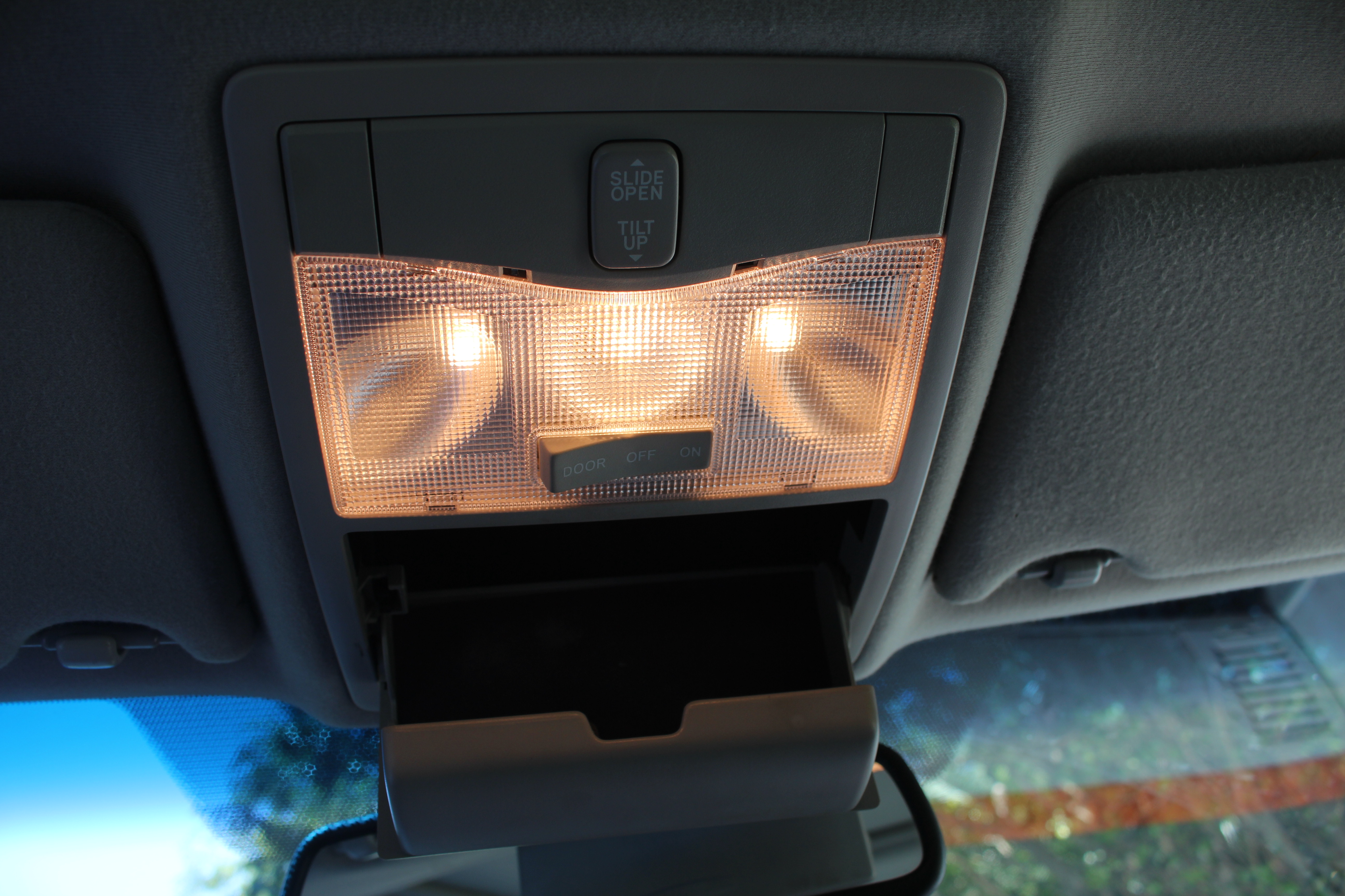 2006 Light Blue Toyota Avalon Sedan