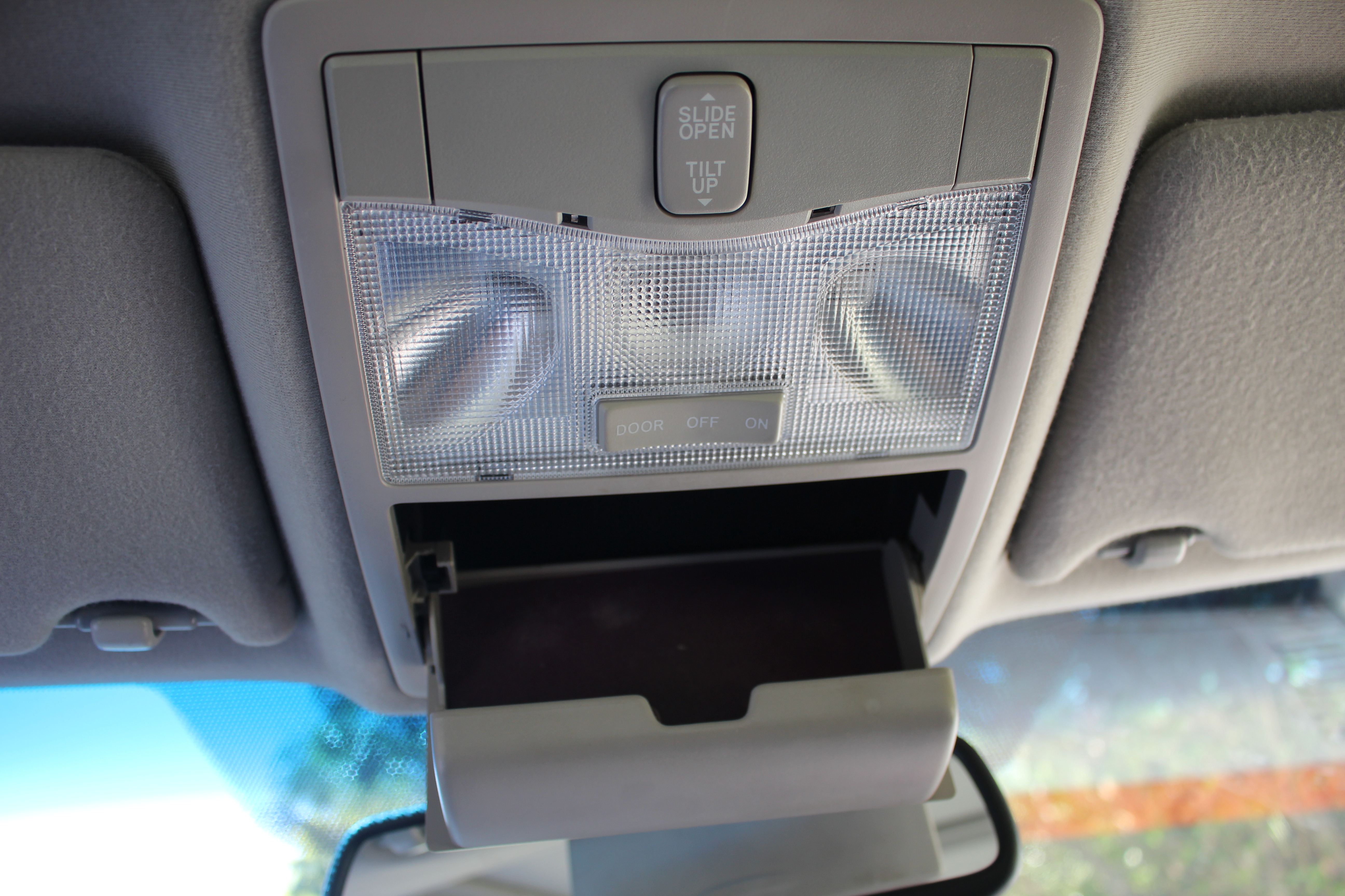 2006 Light Blue Toyota Avalon Sedan