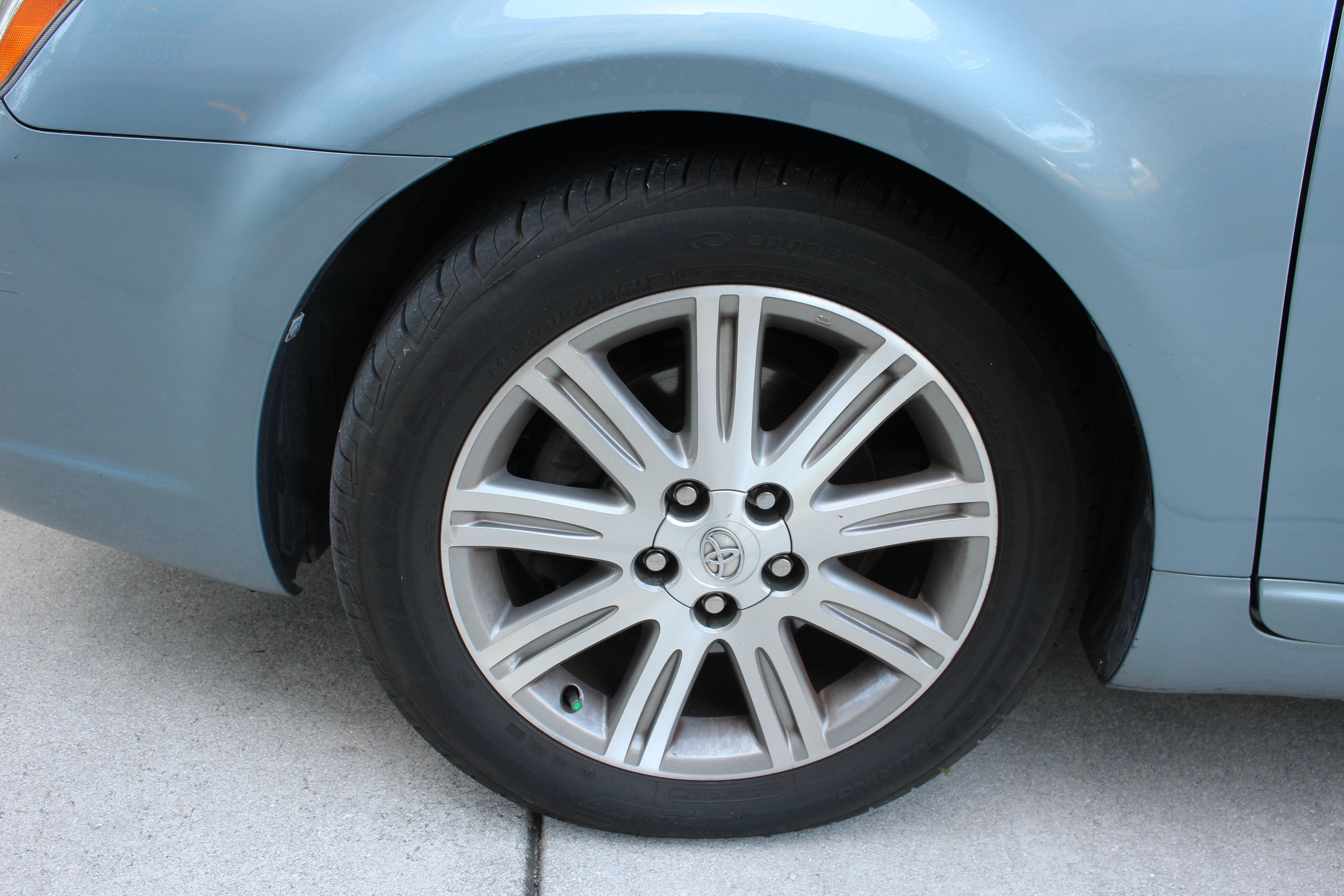 2006 Light Blue Toyota Avalon Sedan