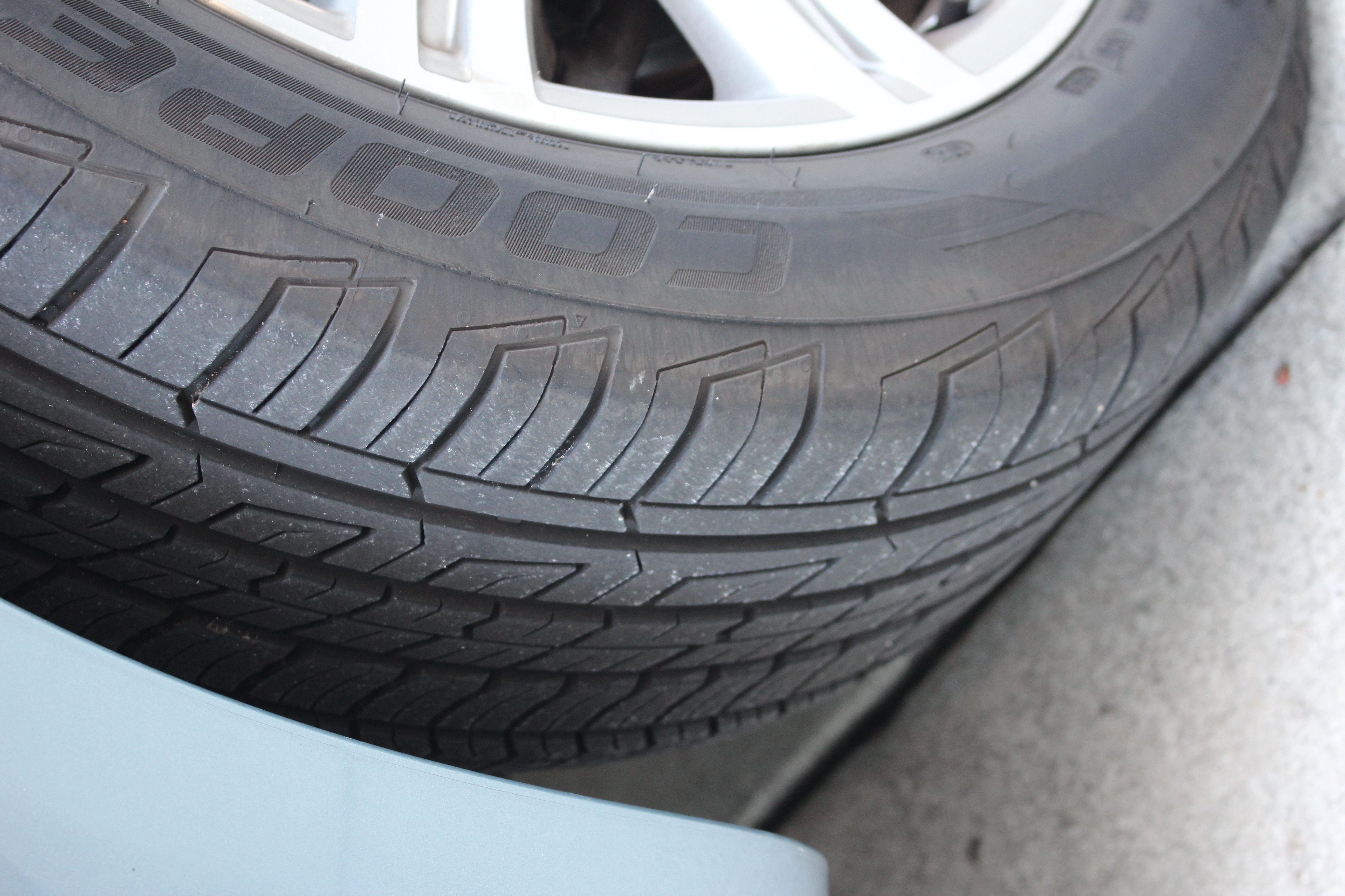 2006 Light Blue Toyota Avalon Sedan