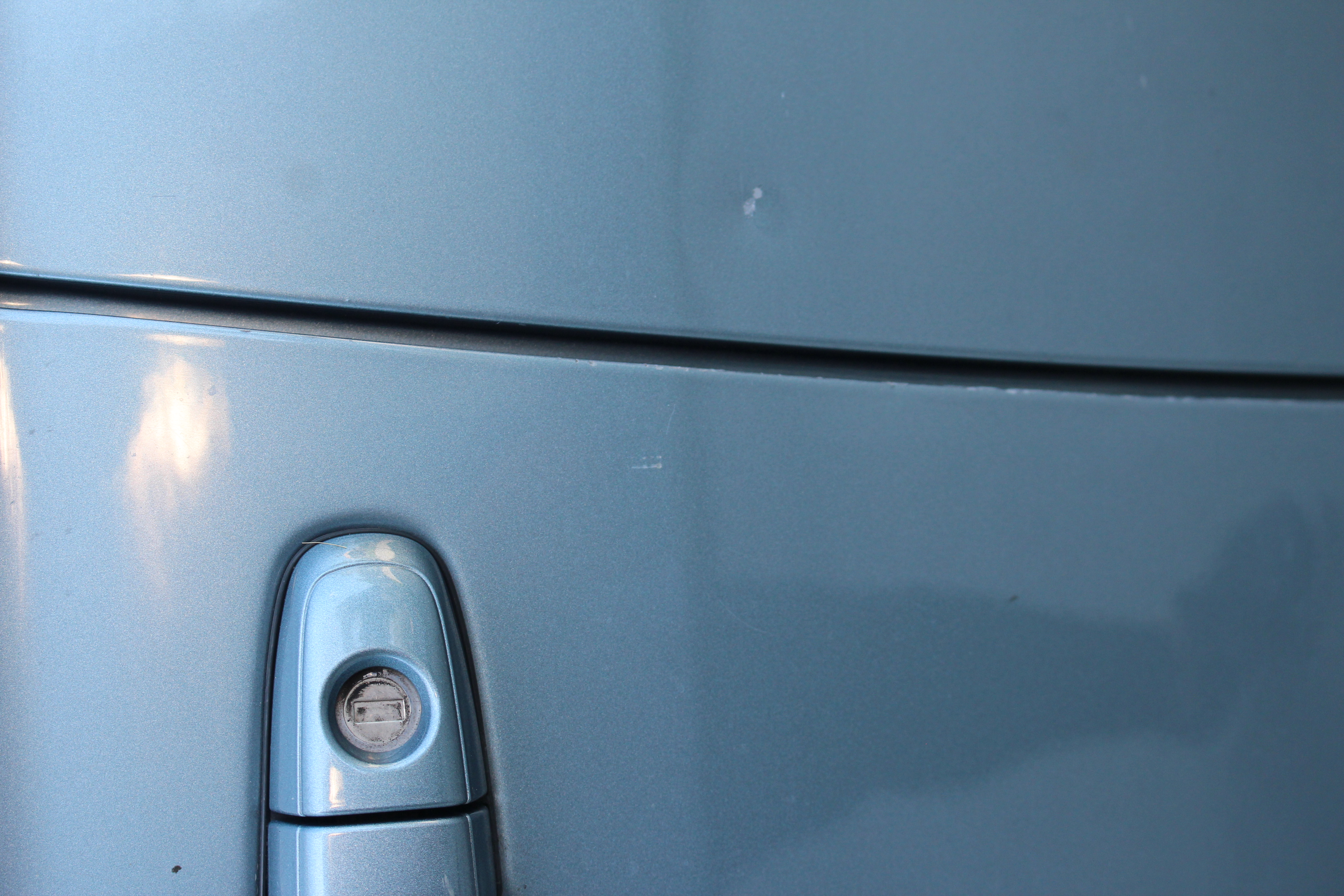 2006 Light Blue Toyota Avalon Sedan