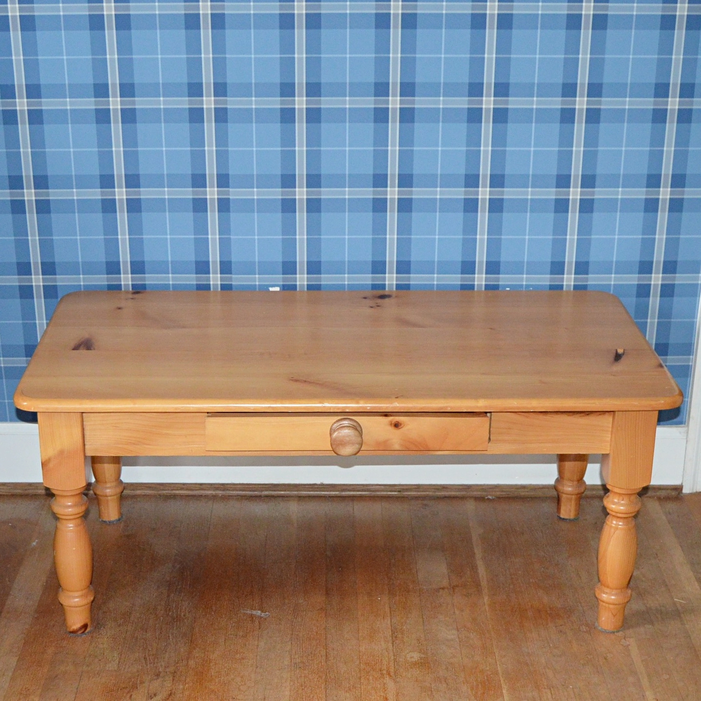 Pine Coffee Table