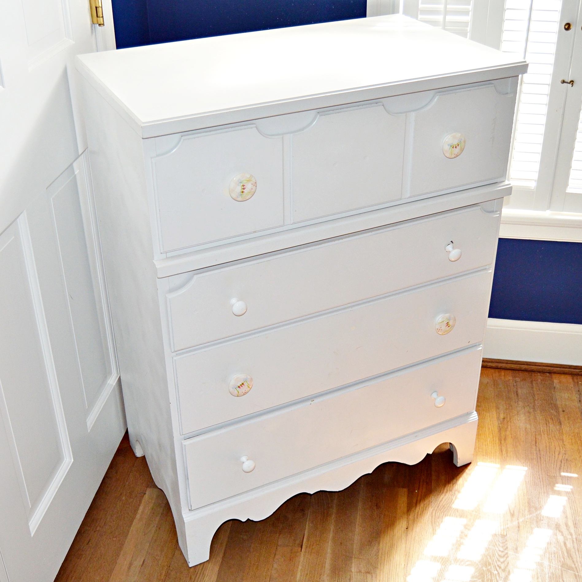 Vintage Chest of Drawers