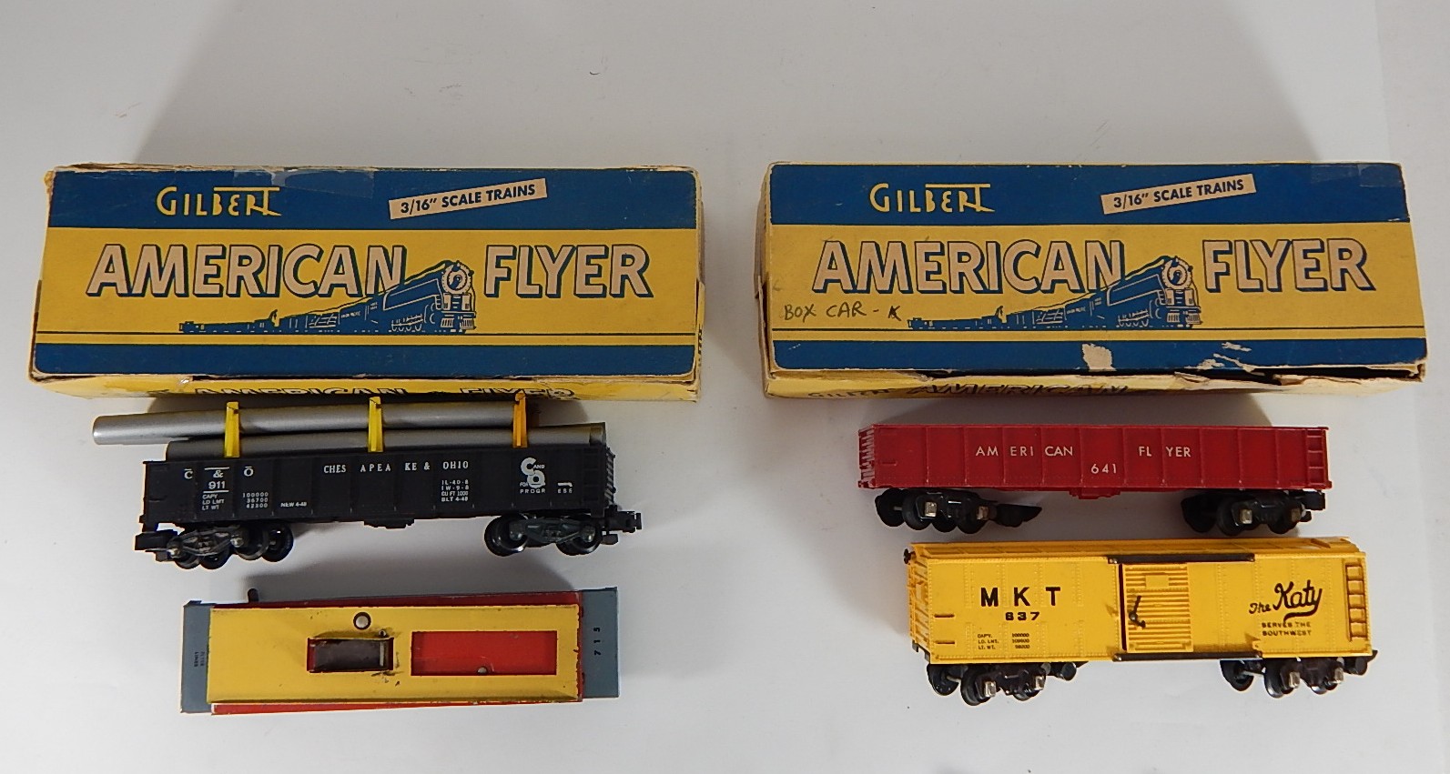 American Flyer S-Gauge Trains - Train Cars #637, #641, #715, #911