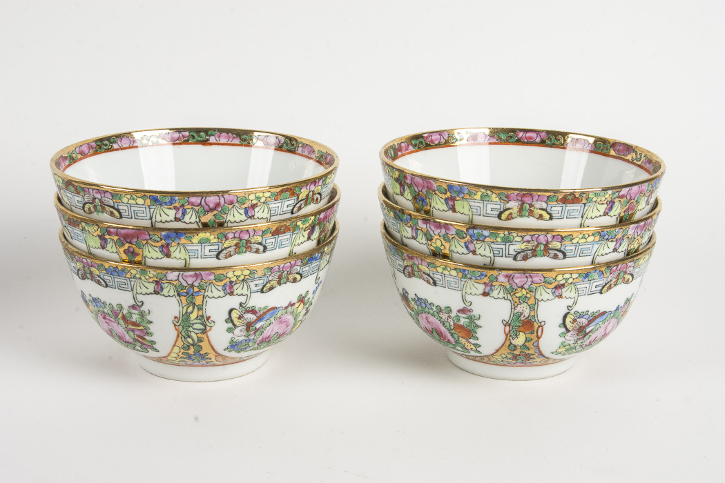 Chinese Hand Painted Tableware