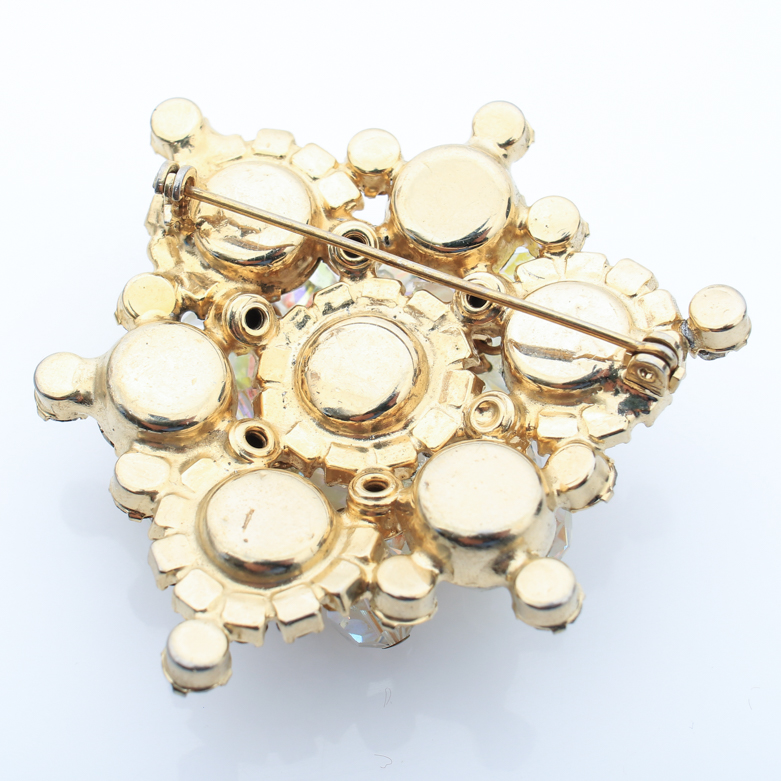 Vintage Rhinestone Costume Jewelry Including Weiss