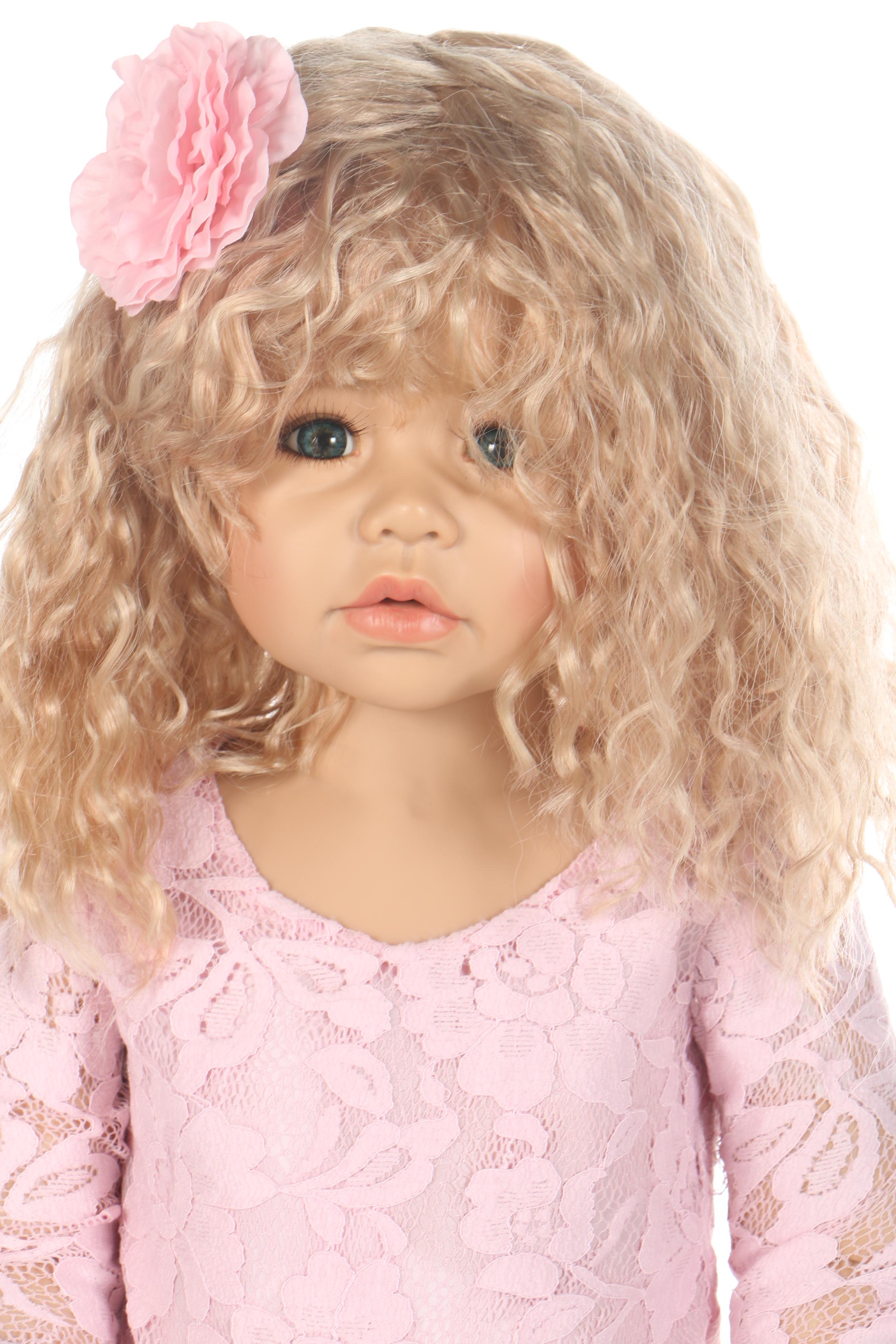 Limited Edition Masterpiece Dolls Monika Levenig Cassi Blonde