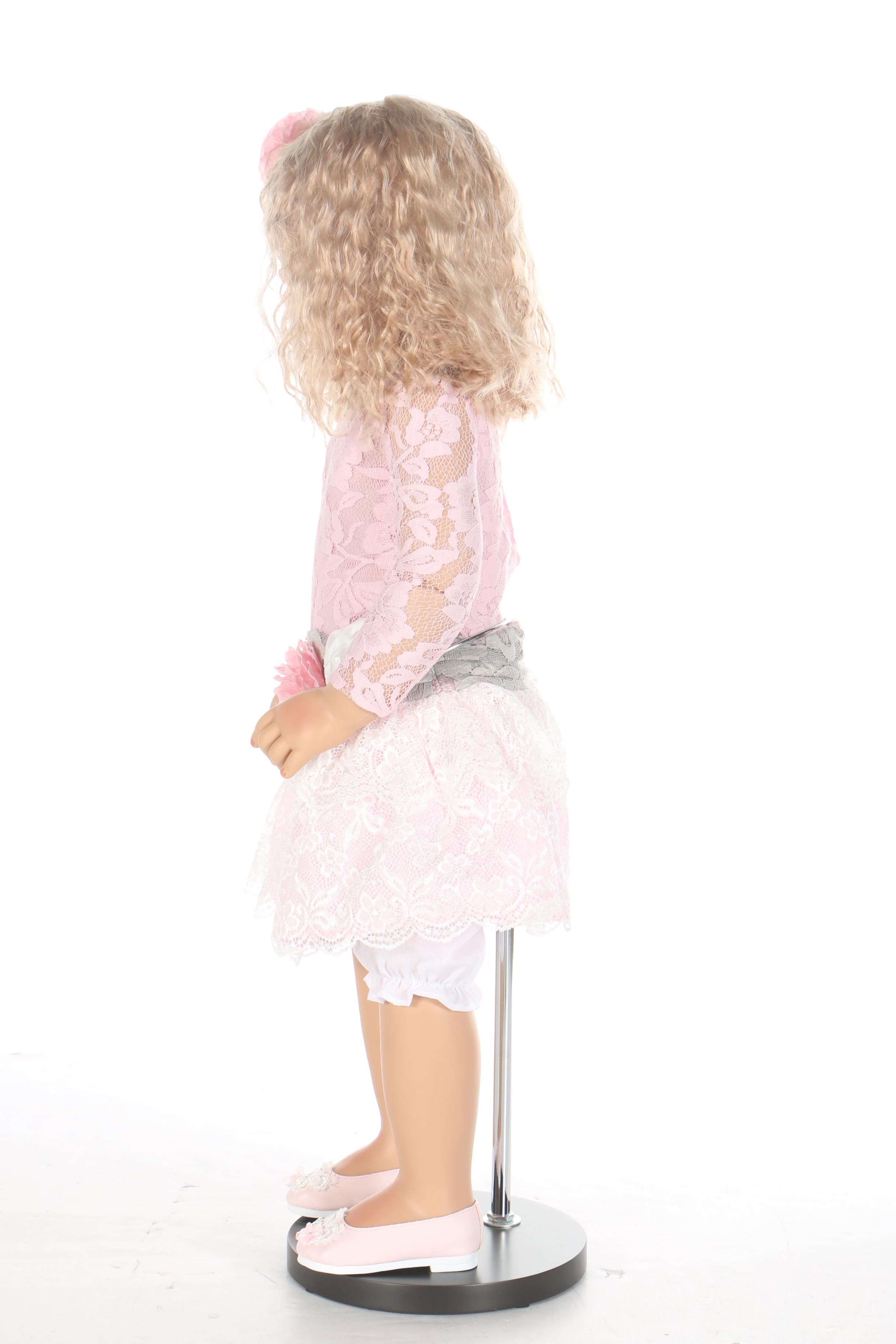 Limited Edition Masterpiece Dolls Monika Levenig Cassi Blonde