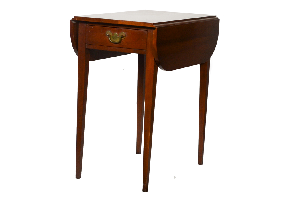 Henkel-Harris Cherry Drop Leaf Side Table