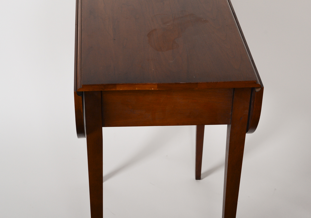 Henkel-Harris Cherry Drop Leaf Side Table