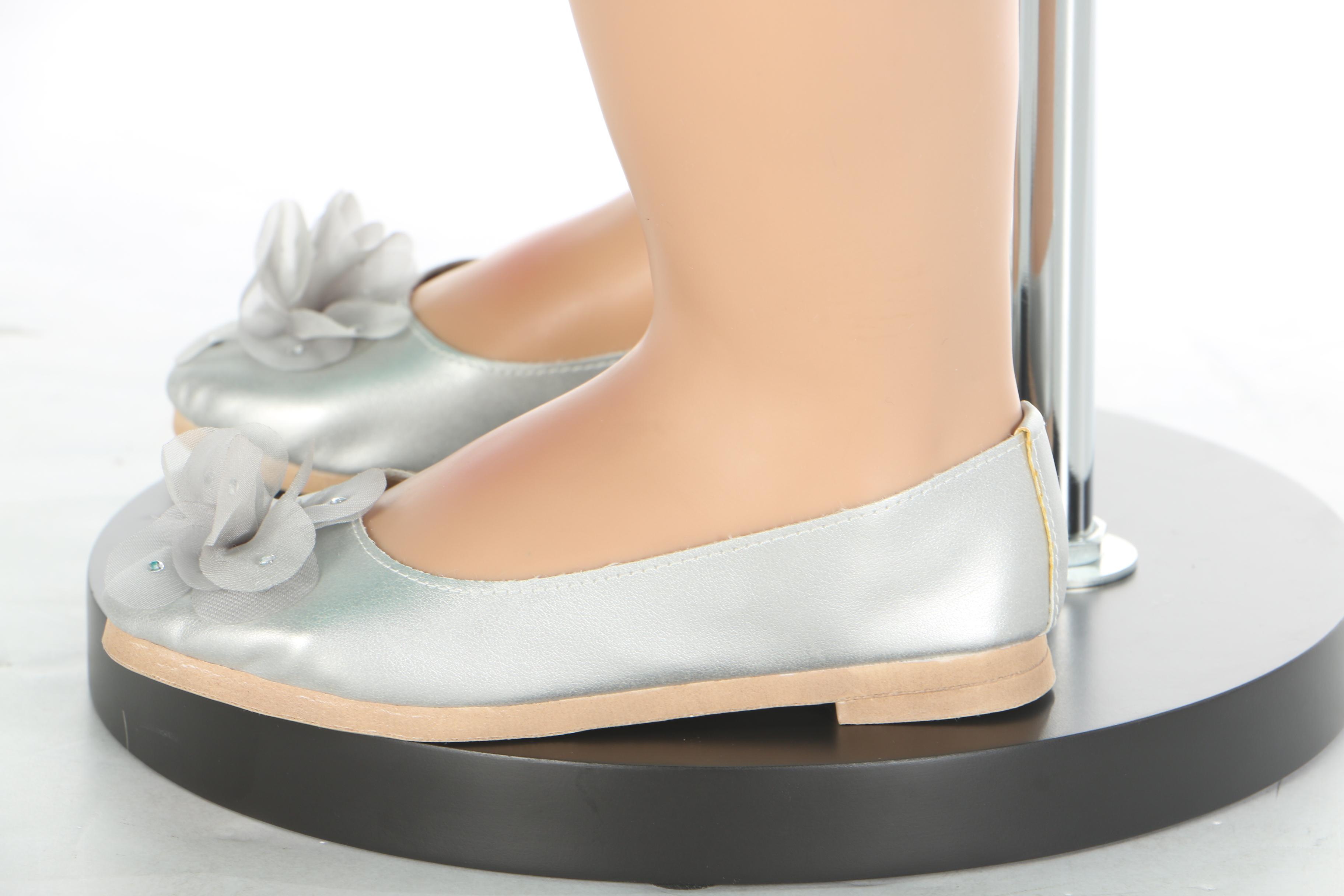 Limited Edition "Jasmine" by Masterpiece Gallery