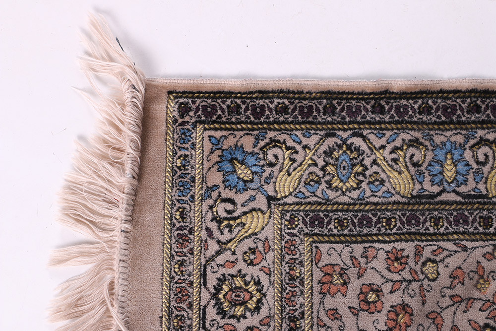 Machine Woven Turkish Prayer Rug