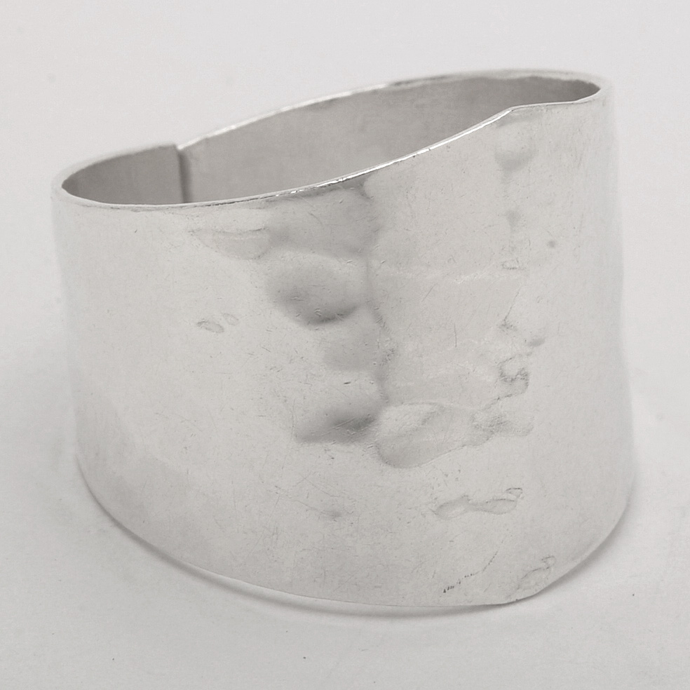 D. Etsitty Native American Navajo Hammered Sterling Silver Ring