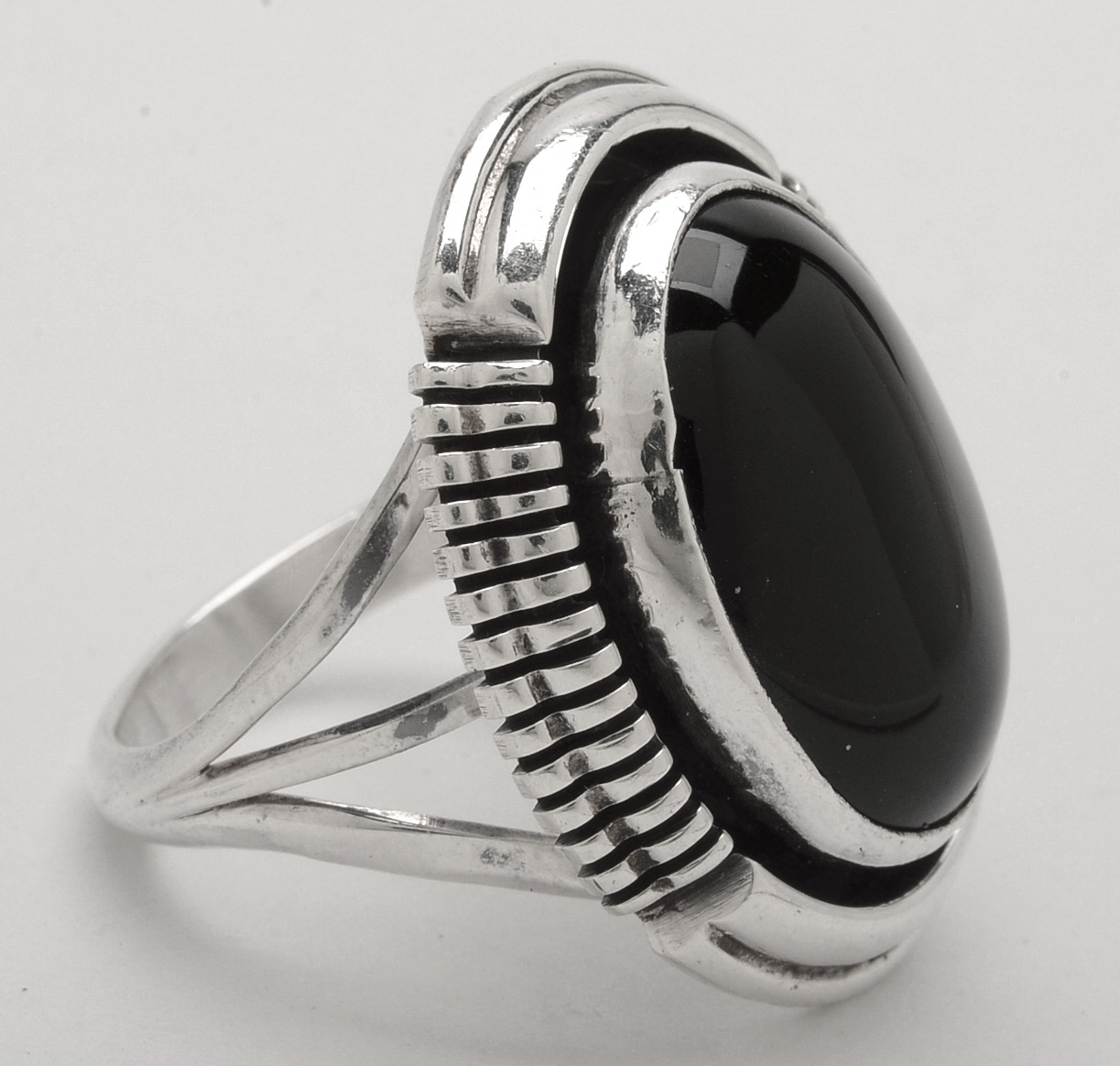 L. Yazzie Native American Navajo Sterling Silver and Onyx Ring